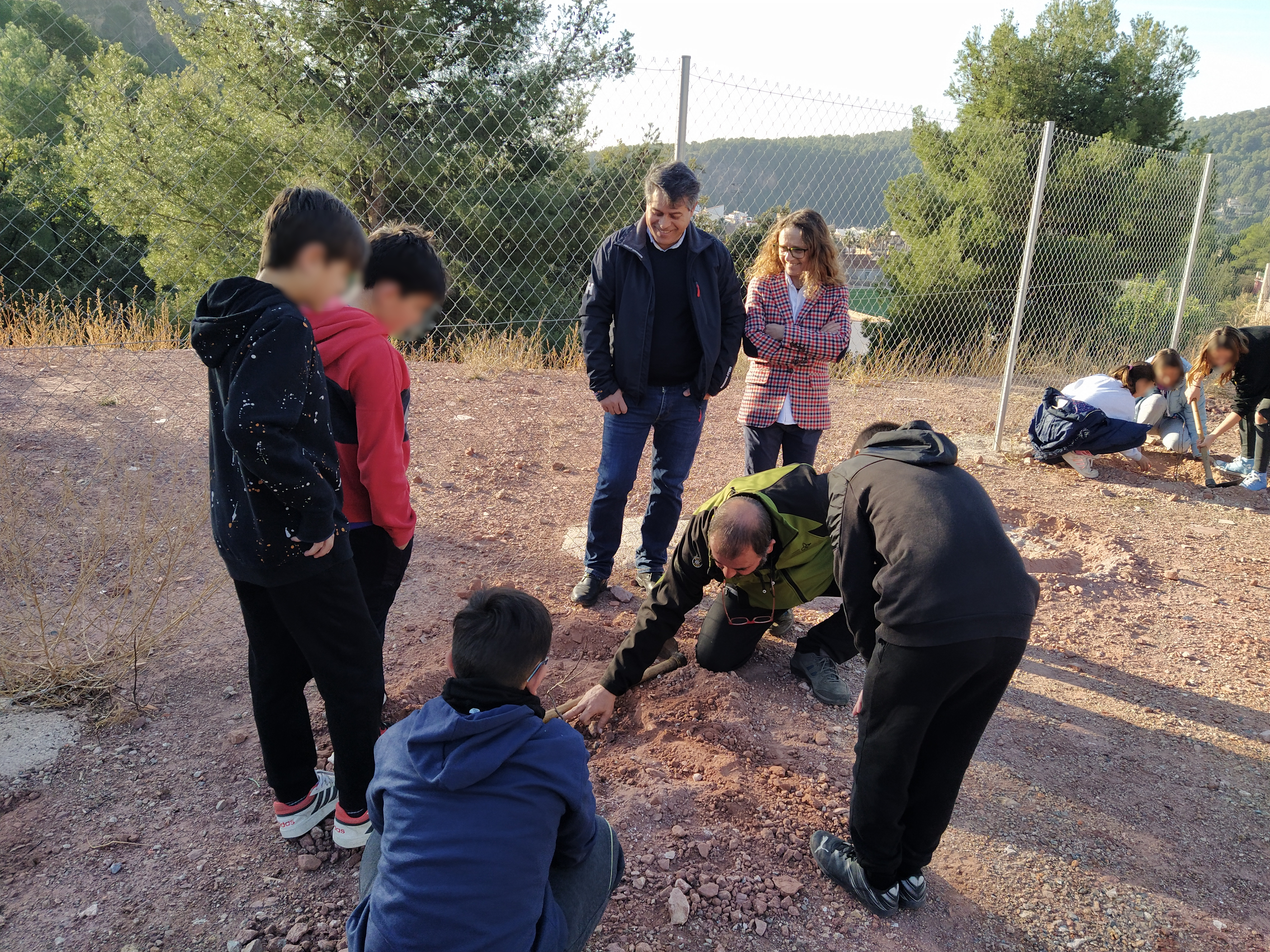 Repoblaci&oacute;n forestal CRA Alt Carraixet - Col&middot;legi Mestre Ferran Zurriaga Olocau 2