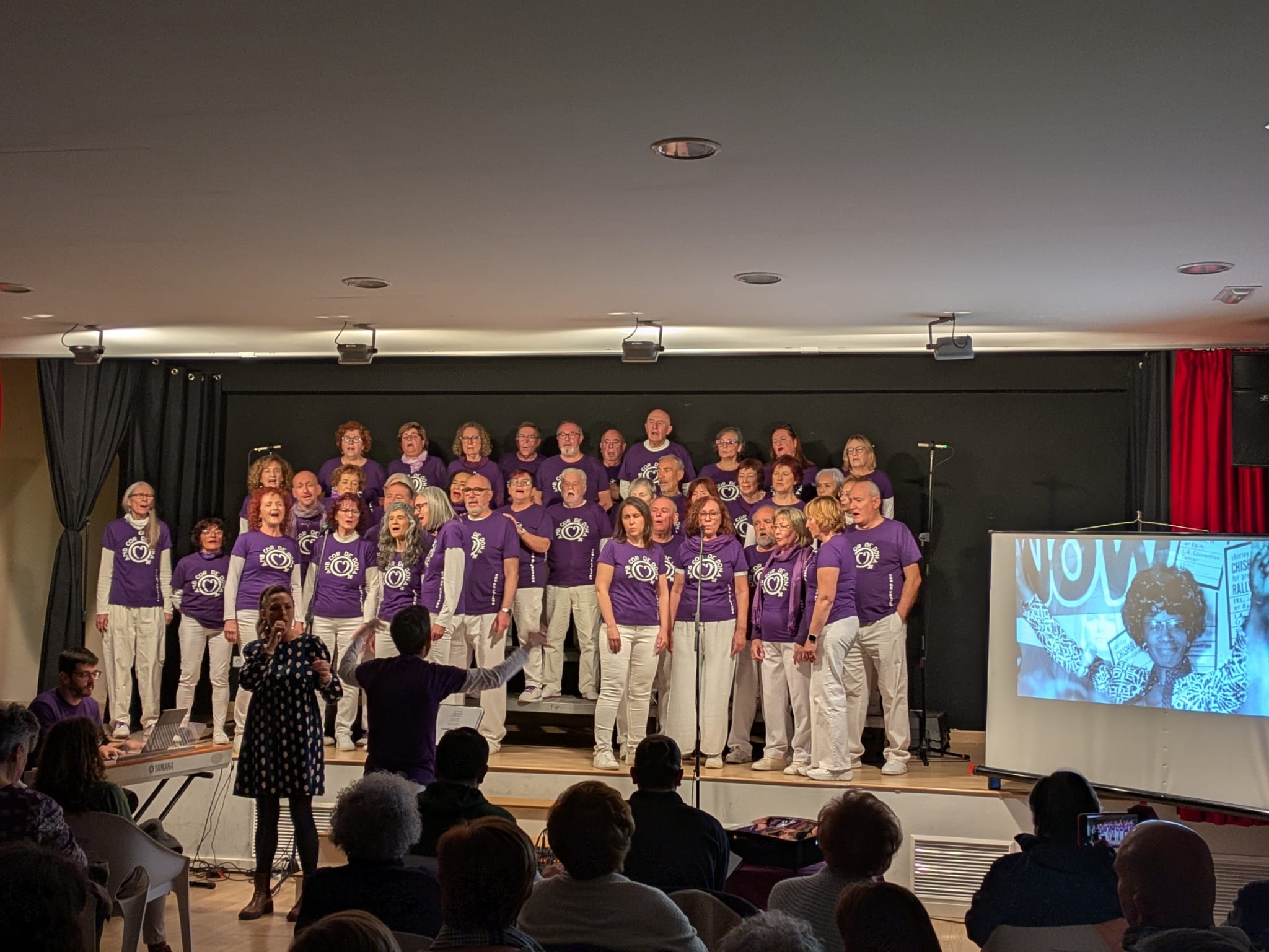 Amb COR de DONA Olocau 2