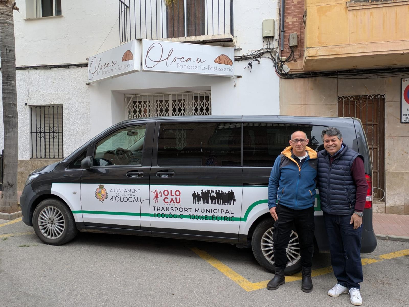 Foto vehicle elèctric transport públic Olocau