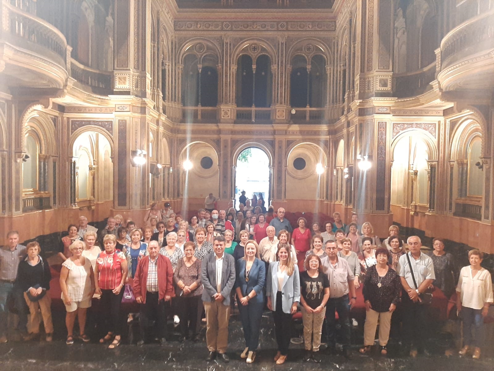 Foto visita Diputaci&oacute;n Olocau