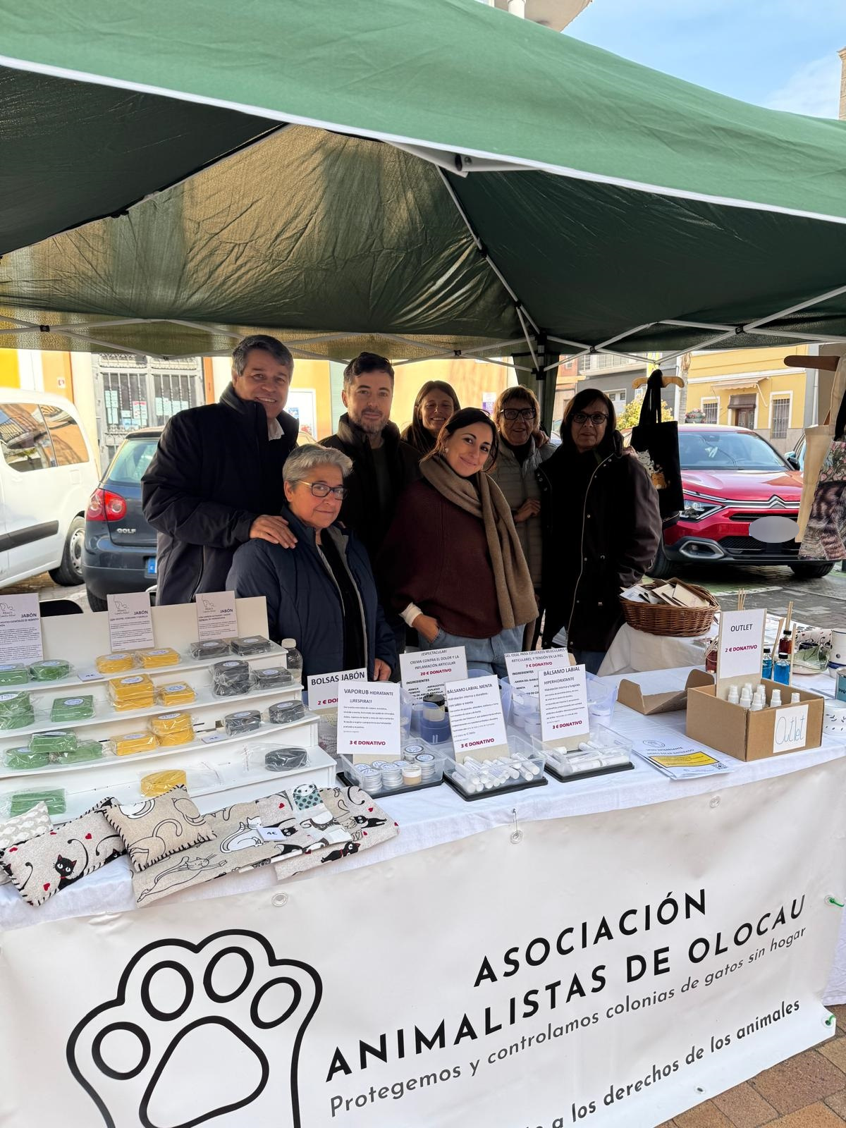 Mercadillo Navideño de la asociación Animalistas de Olocau 1