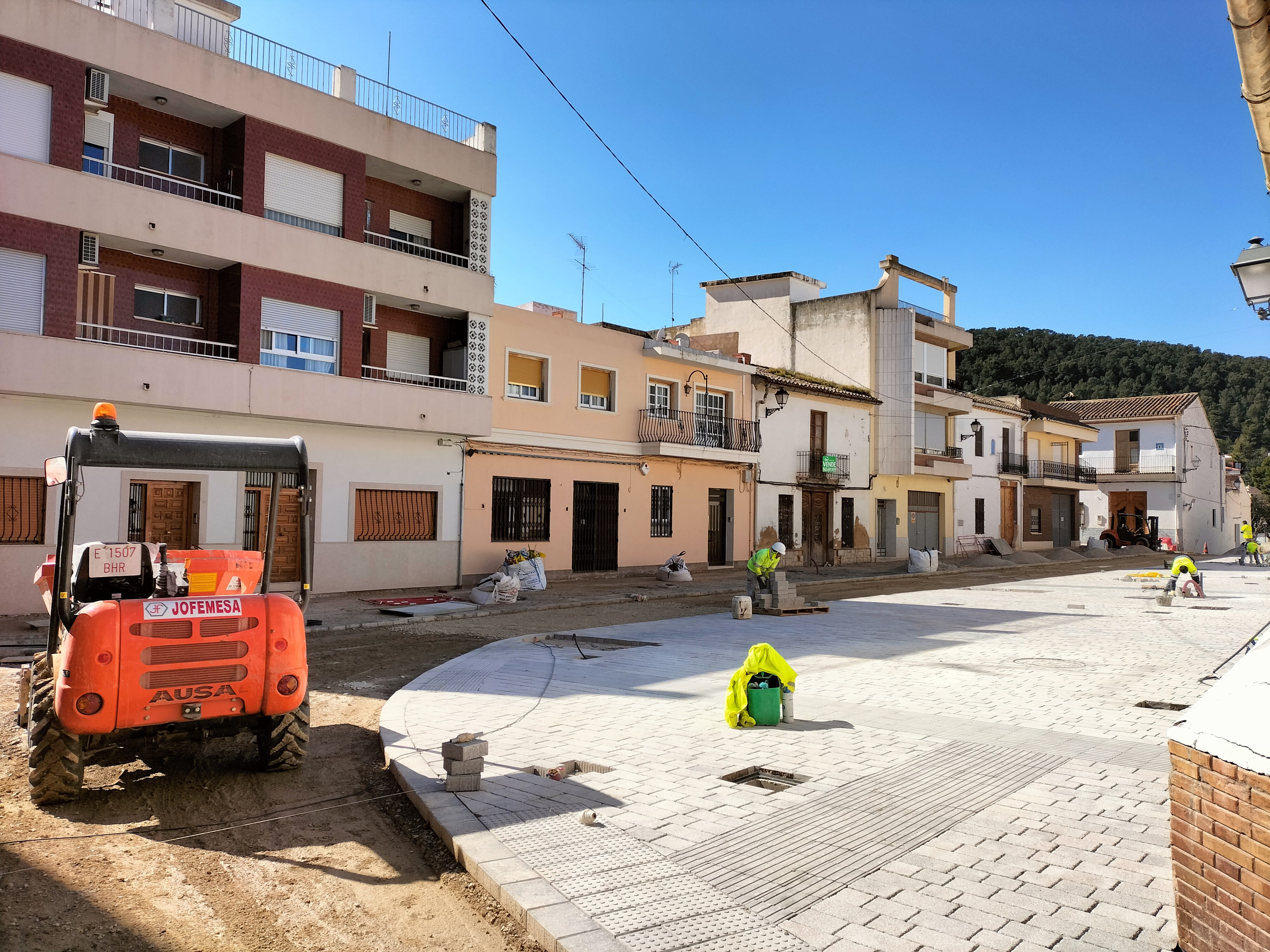 Plaza Cervantes Olocau - 2