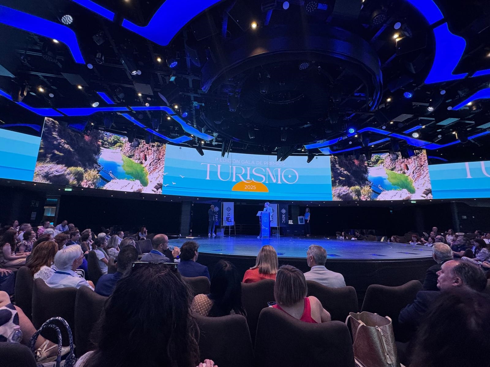 Asistencia Olocau a la primera edición de los ‘Premios Turismo’ del diario Levante-EMV 2