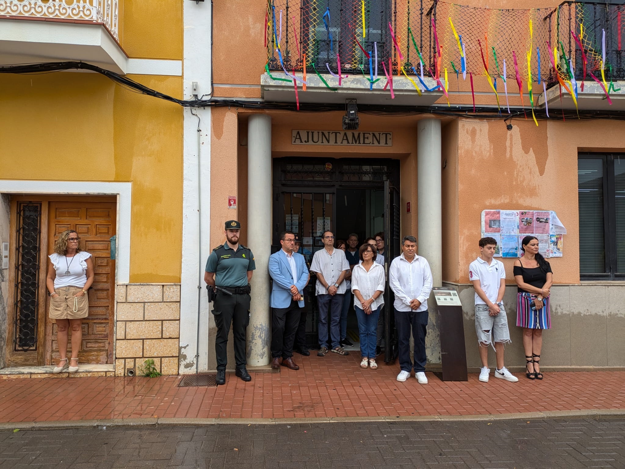 Minuto de silencio 4-9-2024 Olocau 1