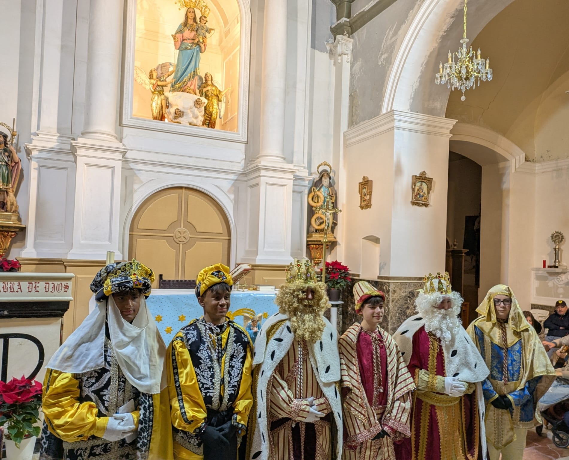 Cabalgata Reyes Magos Olocau 2025 2