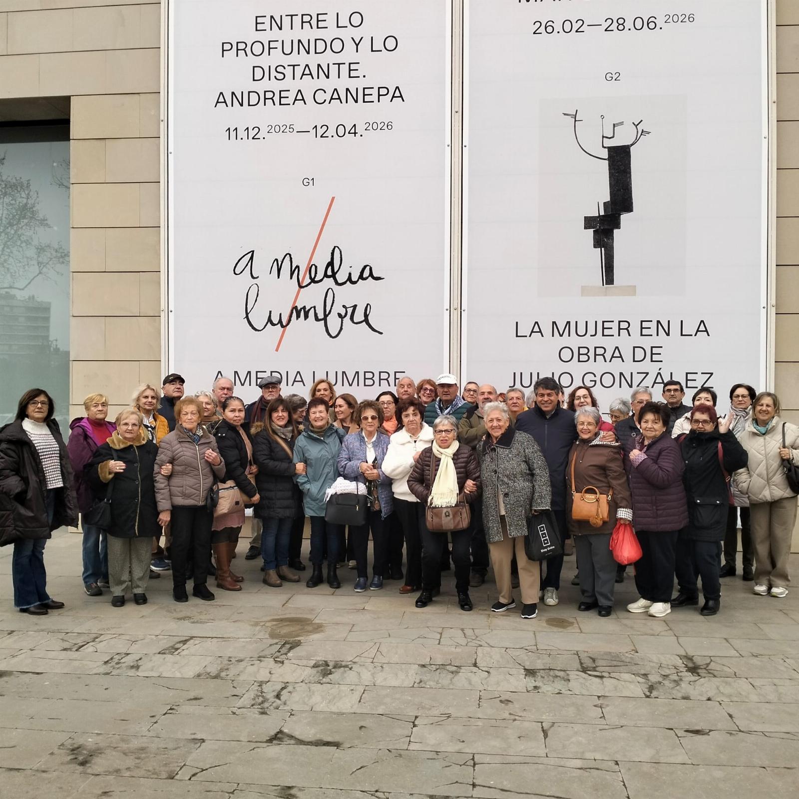 Excursió a València i la visita a l'IVAM Olocau 1