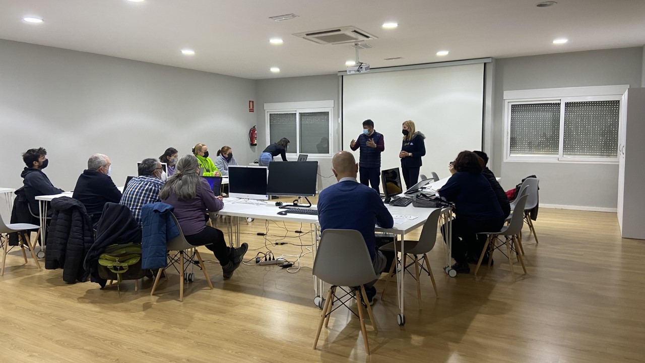 Jornada Kit Digital Olocau 1