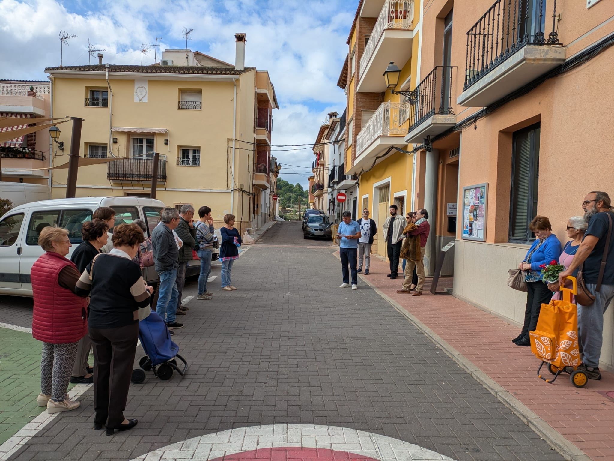 Minuto de silencio contra la violencia machista 5-11-2025 Olocau 2
