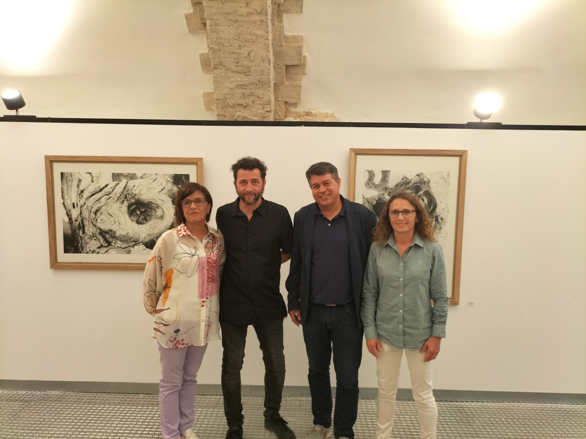 Inauguración exposición 'Garroferes i cicatrius' Olocau - 2