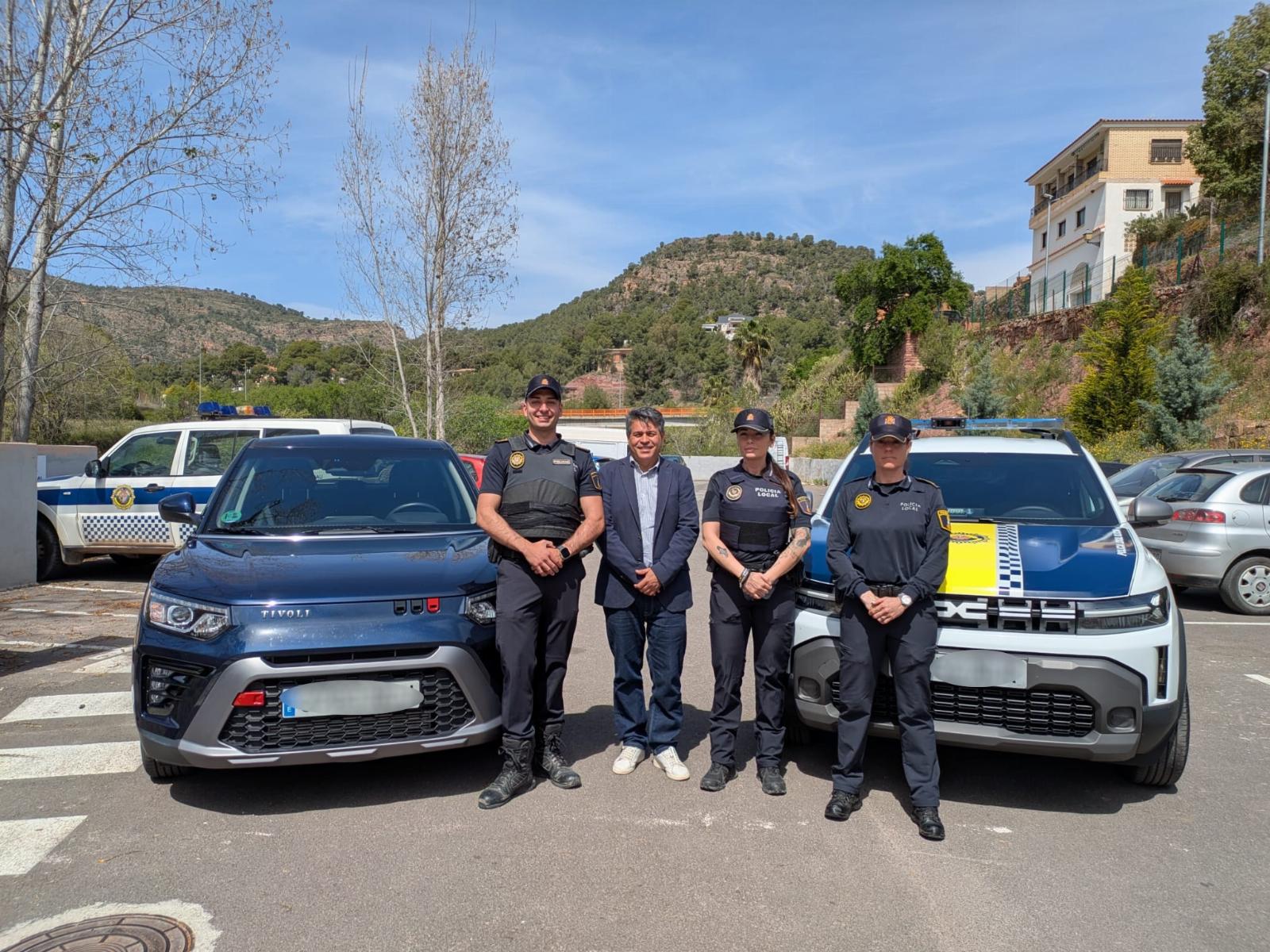 Nous cotxes Policia Local i gestions municipals Olocau