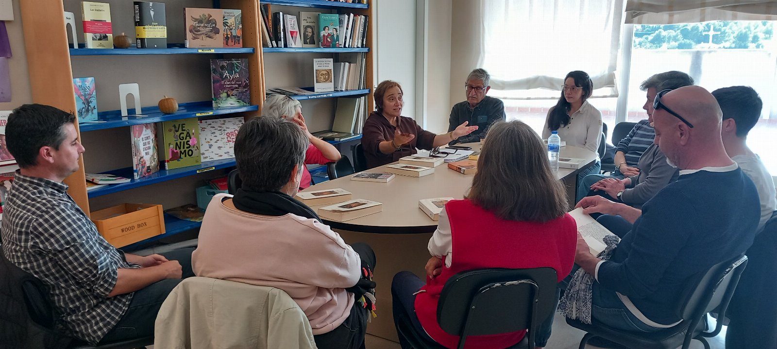 Sessi&oacute; d&rsquo;abril del Club de Lectura d'Adults Biblioteca Olocau