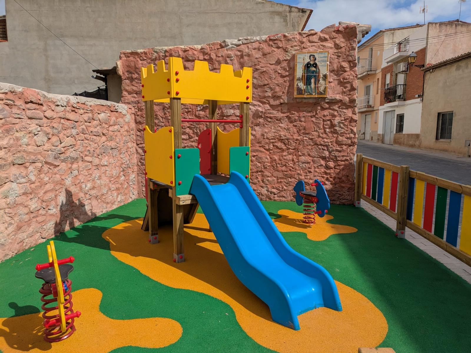 Olocau acondiciona y reurbaniza el cruce de la calle La Huerta y la avenida Diputación 2