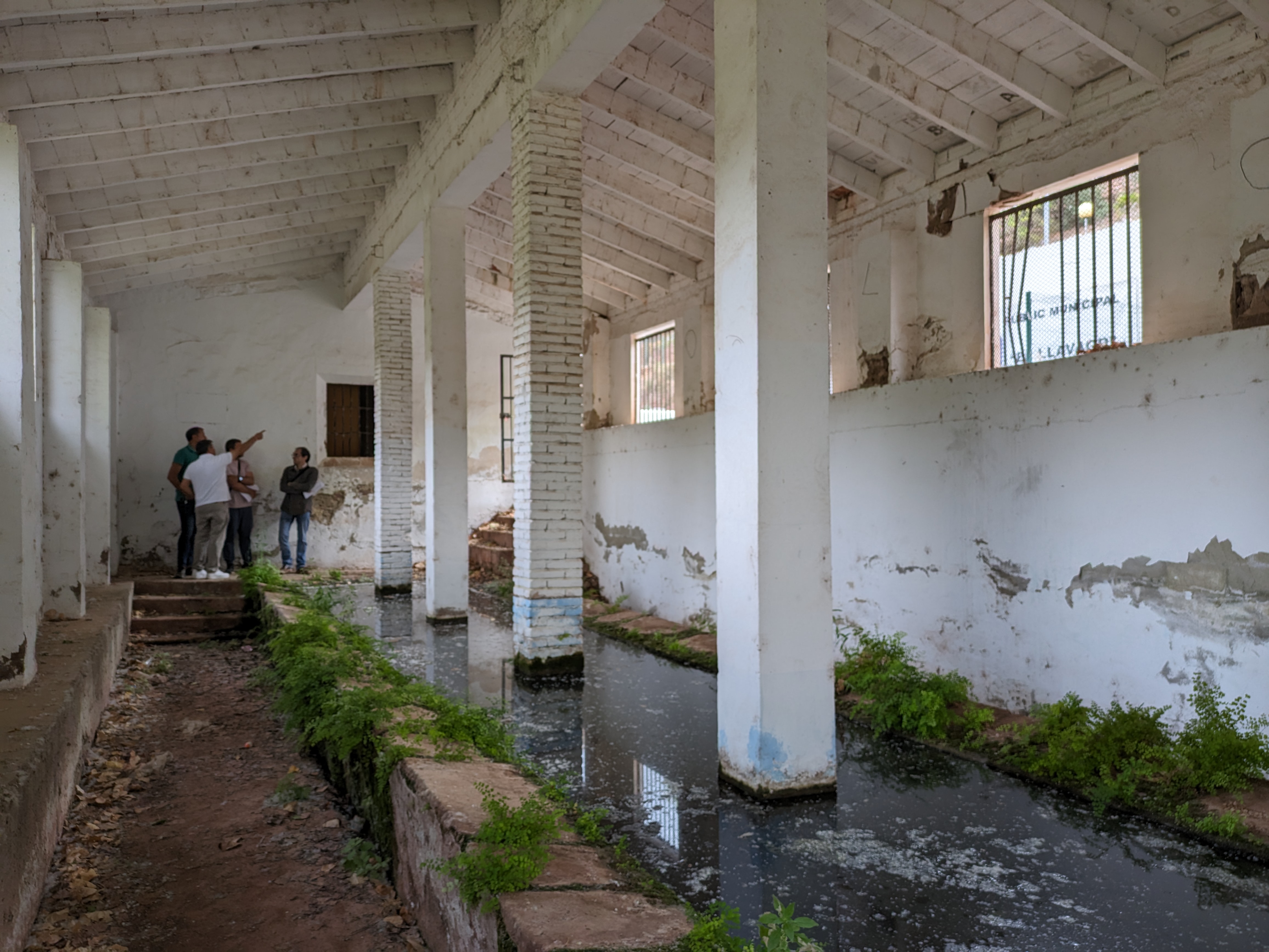 Firma documentaci&oacute;n previa obra Lavadero Olocau