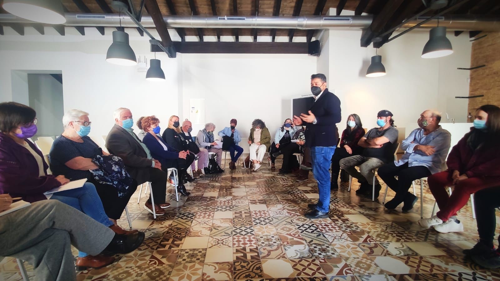 Reuni&oacute;n informativa Iberfesta Olocau 1