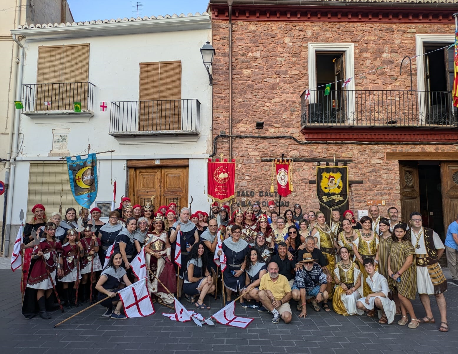 Desfile de Moros y Cristianos Olocau 2