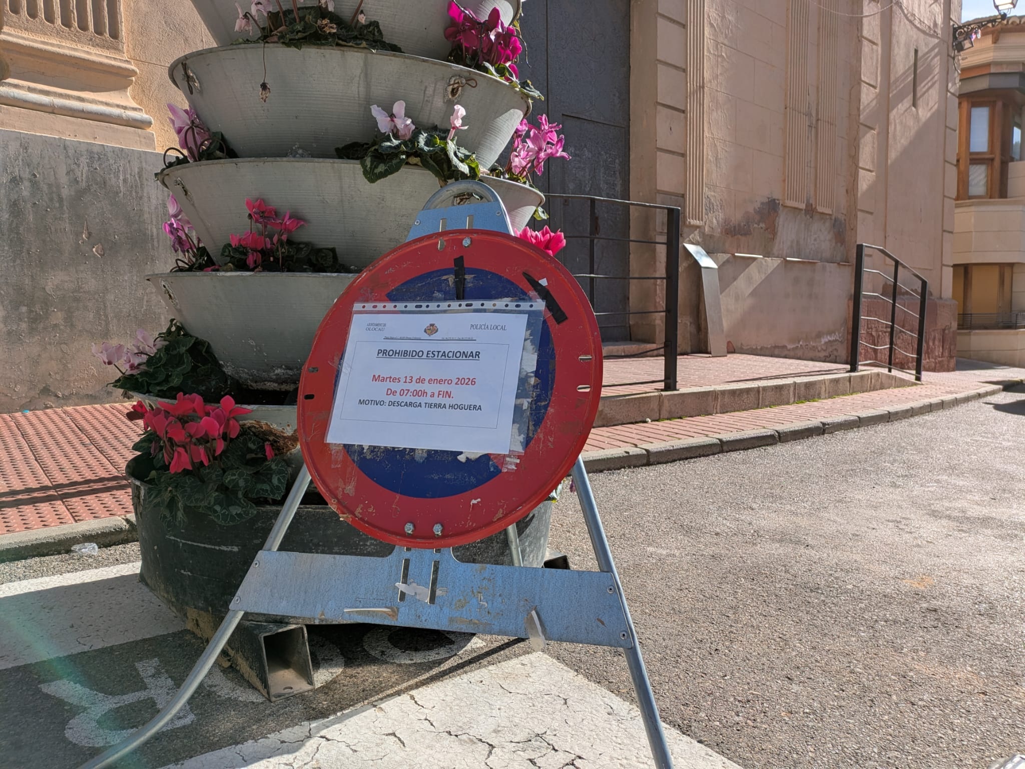 Prohibici&oacute;n de estacionar con motivo del montaje de la Hoguera de San Ant&oacute;n 2