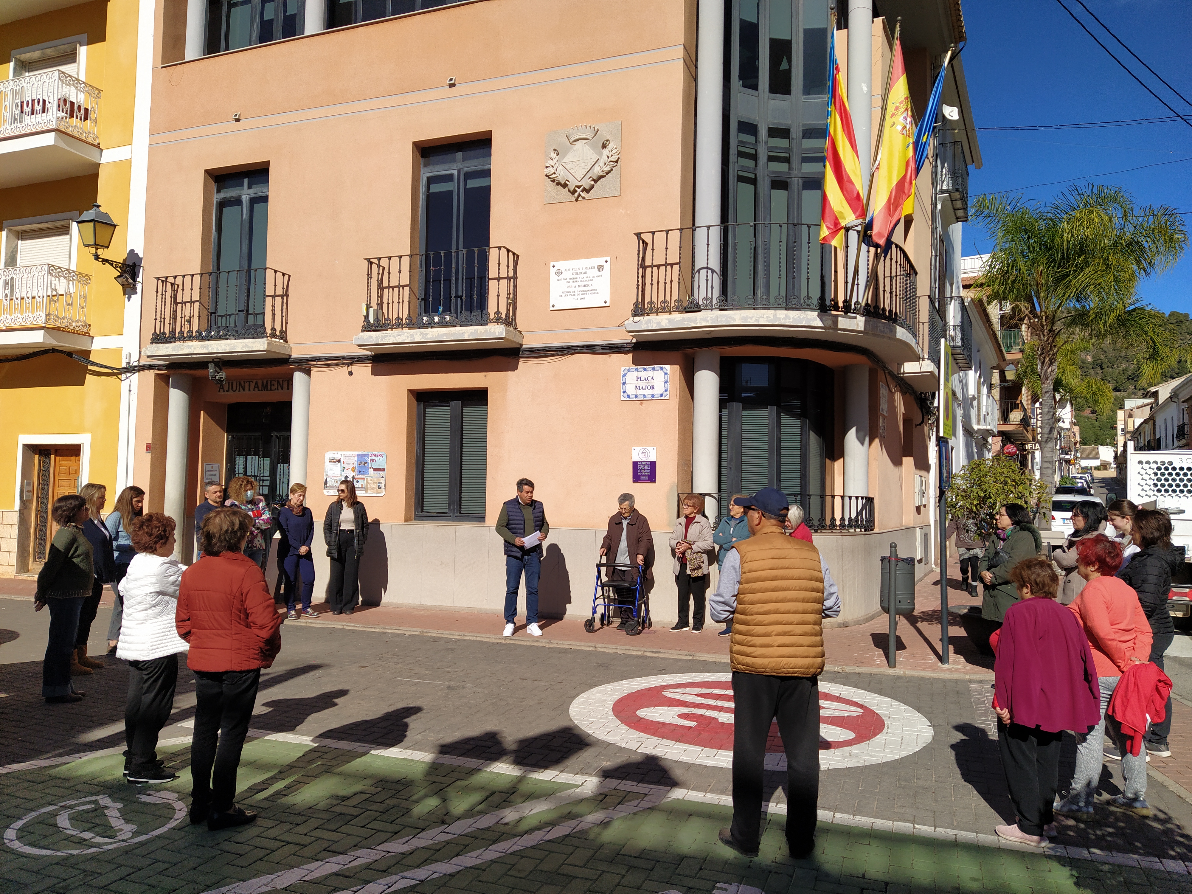 Minuto de silencio Guardias Civiles Barbate Olocau 2