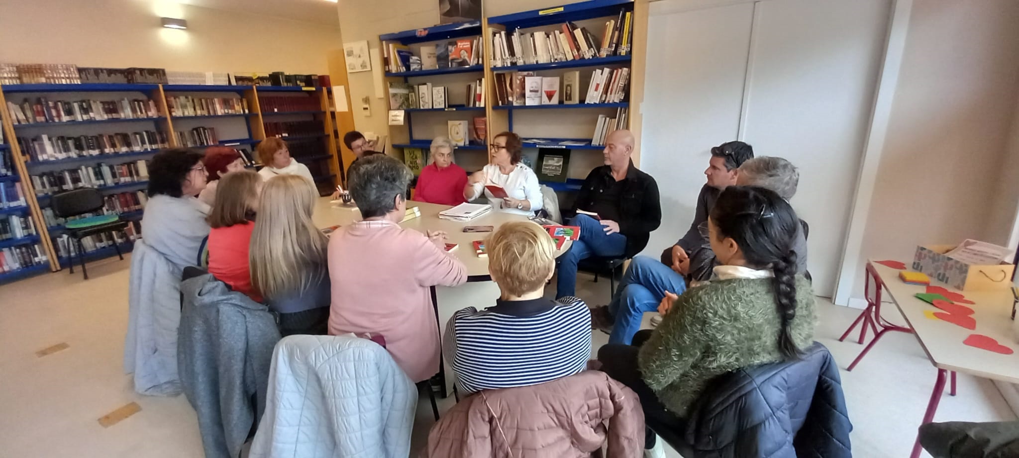 Club de Lectura de Adultos Olocau 3