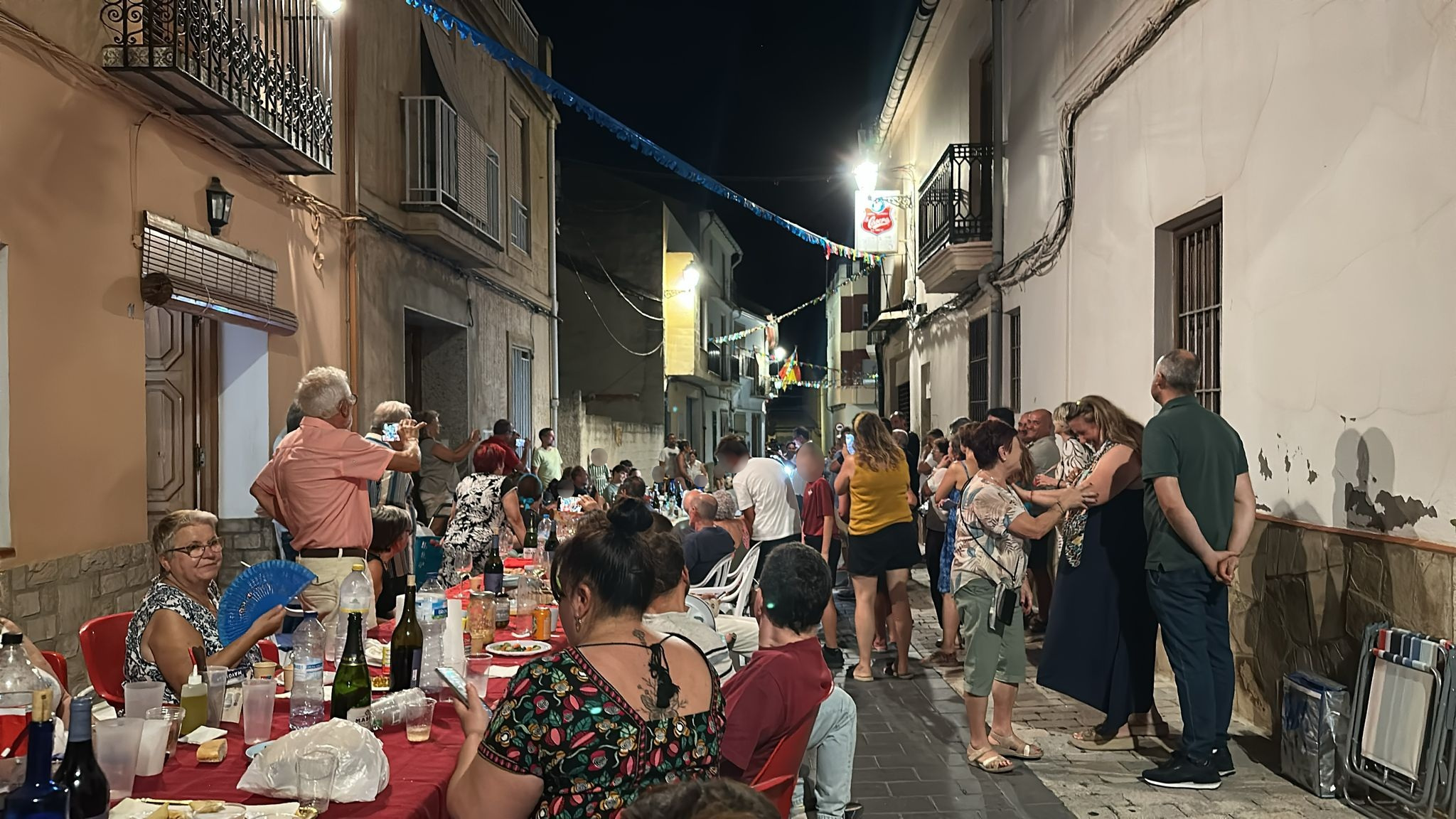 Cena de sobaquillo y canto de albaes Olocau 1