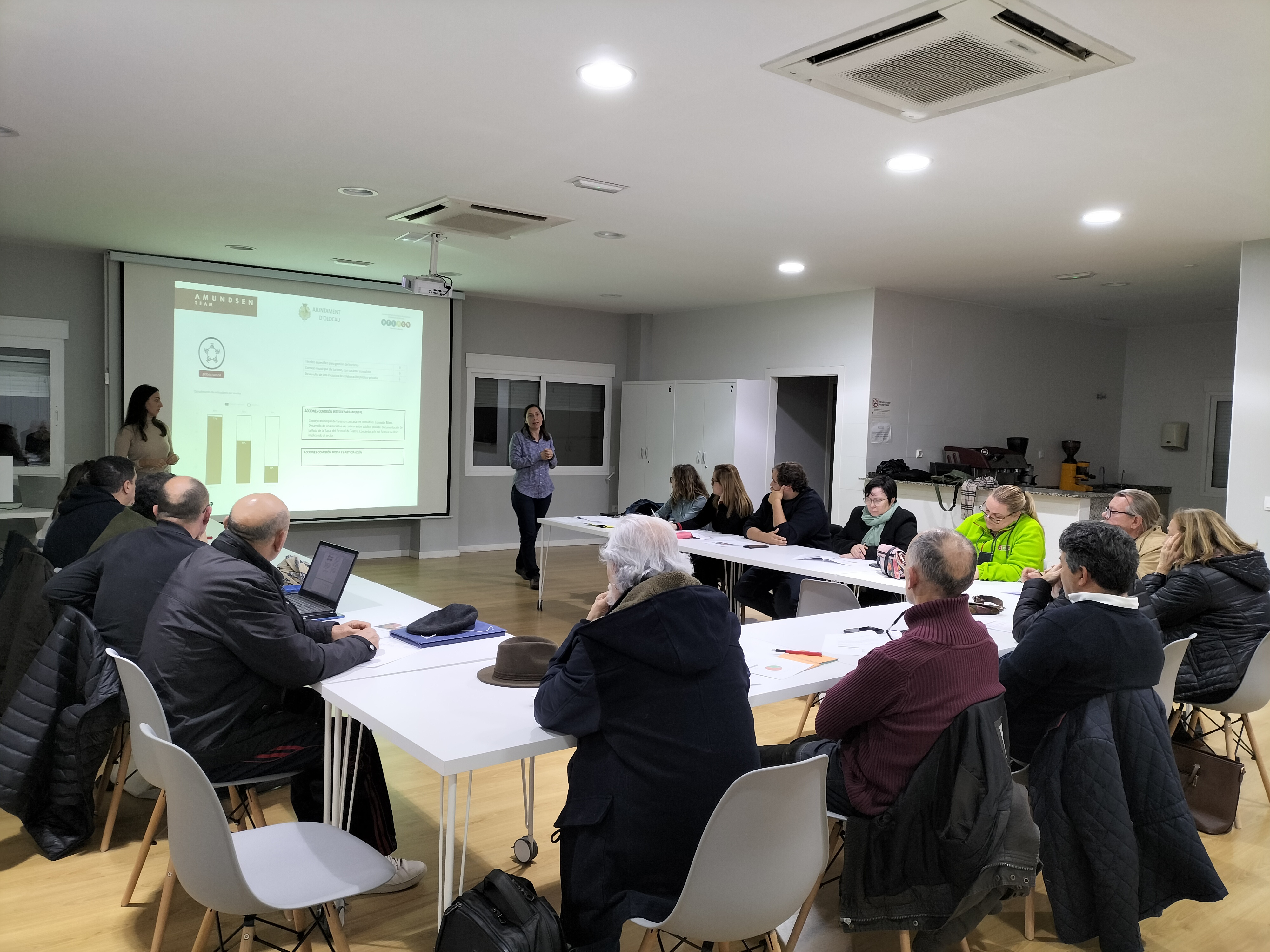 Reuni&oacute;n Comisi&oacute;n Mixta de Turismo, Consejo de Participaci&oacute;n Ciudadana y Amundsen Olocau - 1