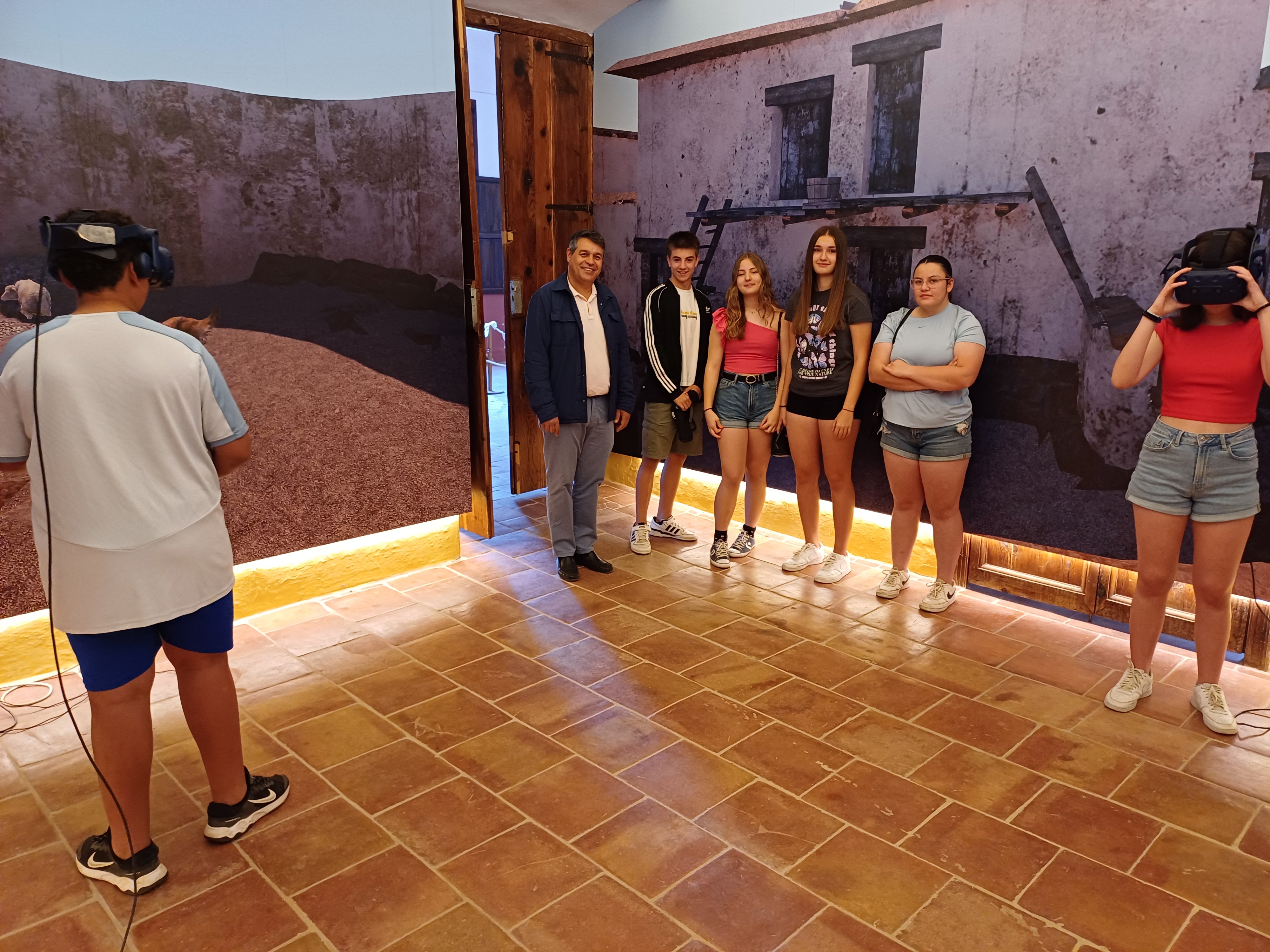 Experiencias virtuales Puntal dels Llops Olocau alumnado IES Camp de T&uacute;ria - 2