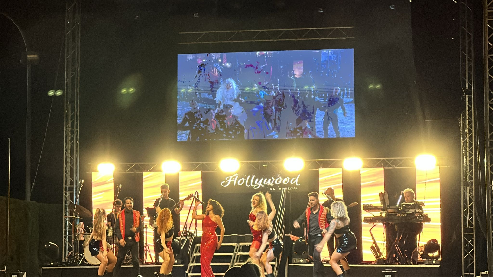 Musical Hollywood Olocau 1