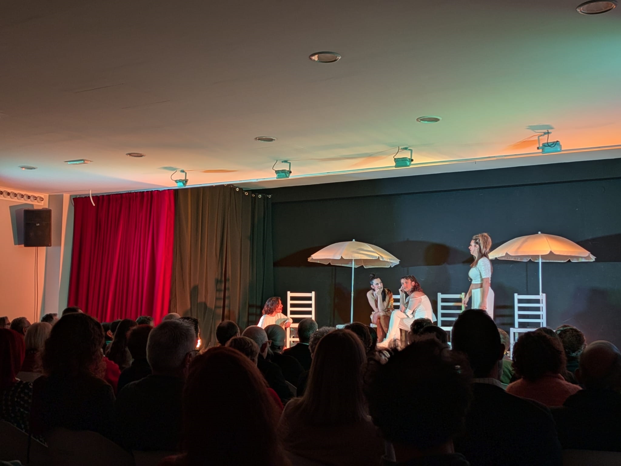 Representaci&oacute;n Segaremos ortigas con los tacones Olocau 2