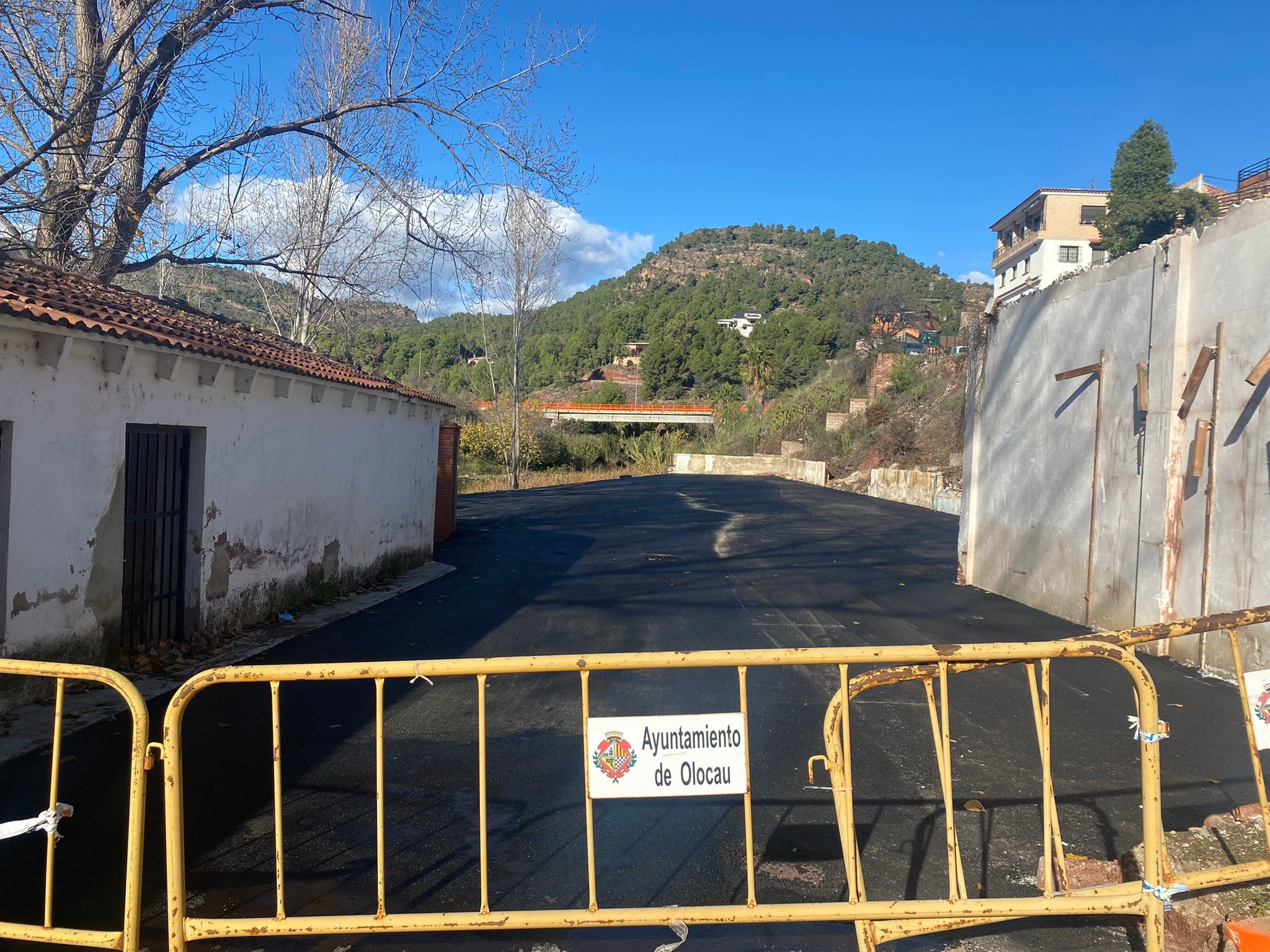 Pavimentado parquin municipal Olocau - 3