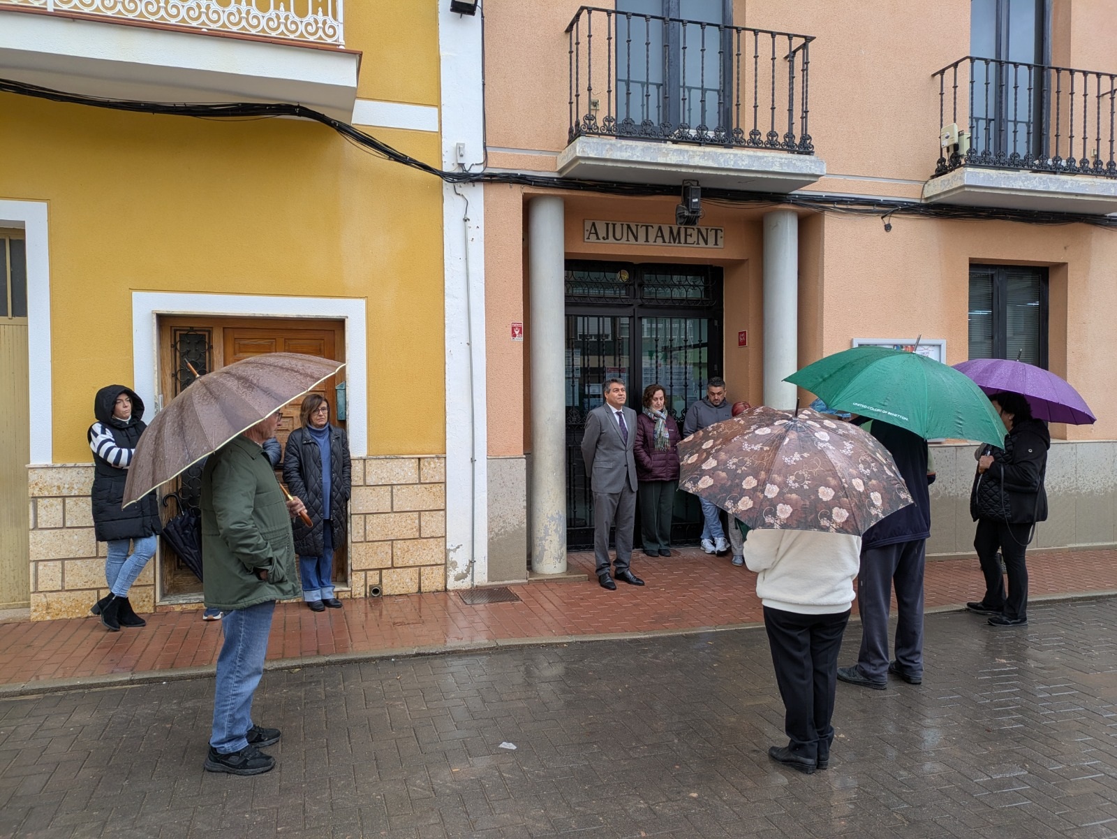 Minuto de silencio contra violencia machista 16-12-2025 Olocau 1