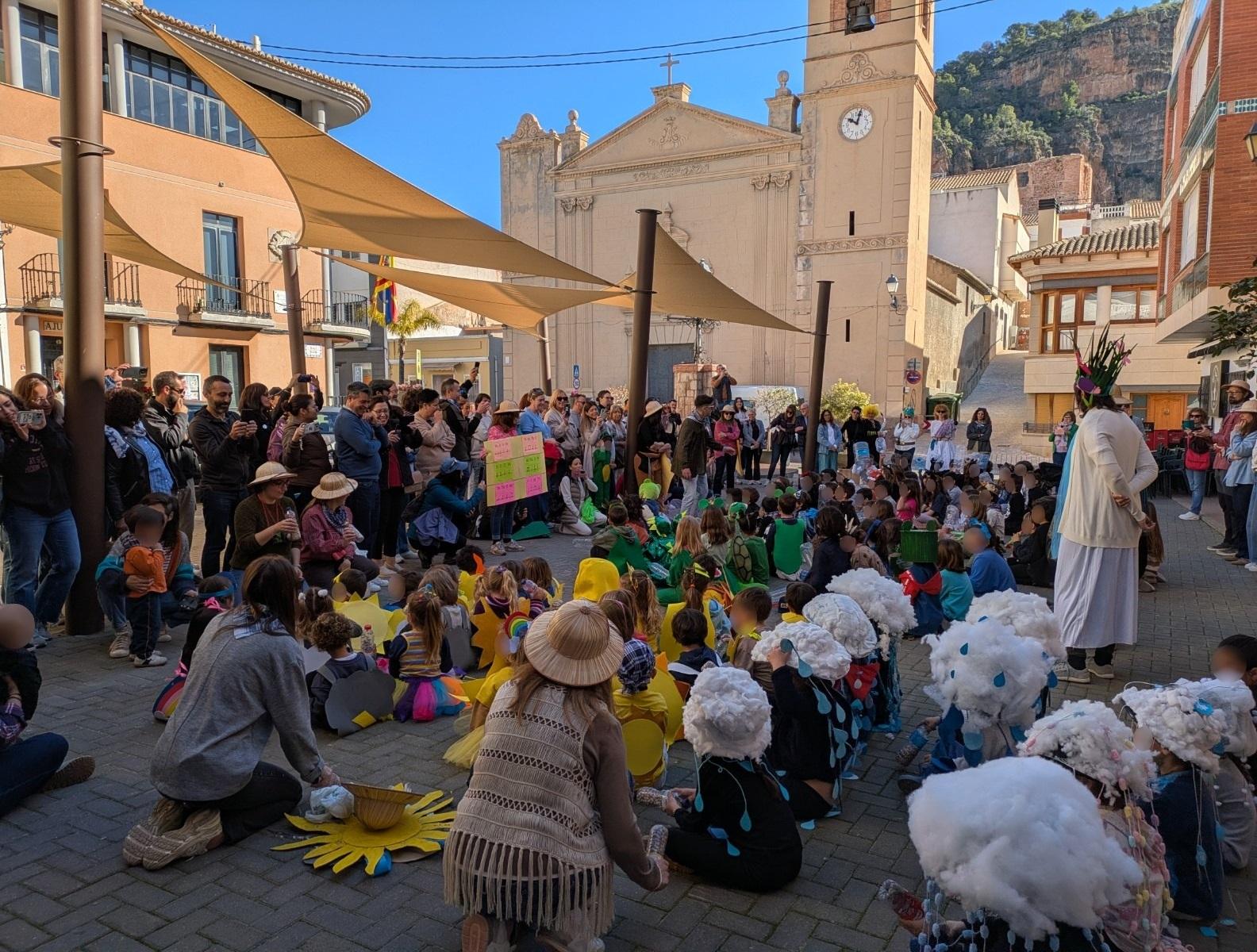 Fiesta de Fallas CRA Alt Carraixet - Col·legi Mestre Ferran Zurriaga Olocau 1
