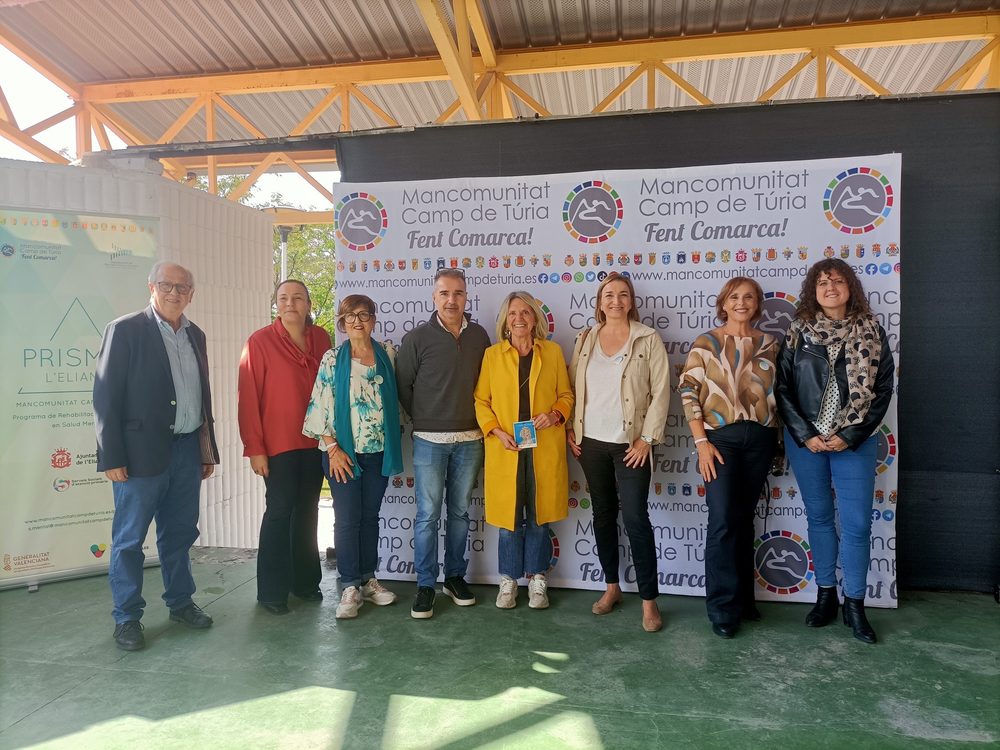 Antonio Ropero asiste al acto por el D&iacute;a Mundial de la Salud Mental en Marines 4