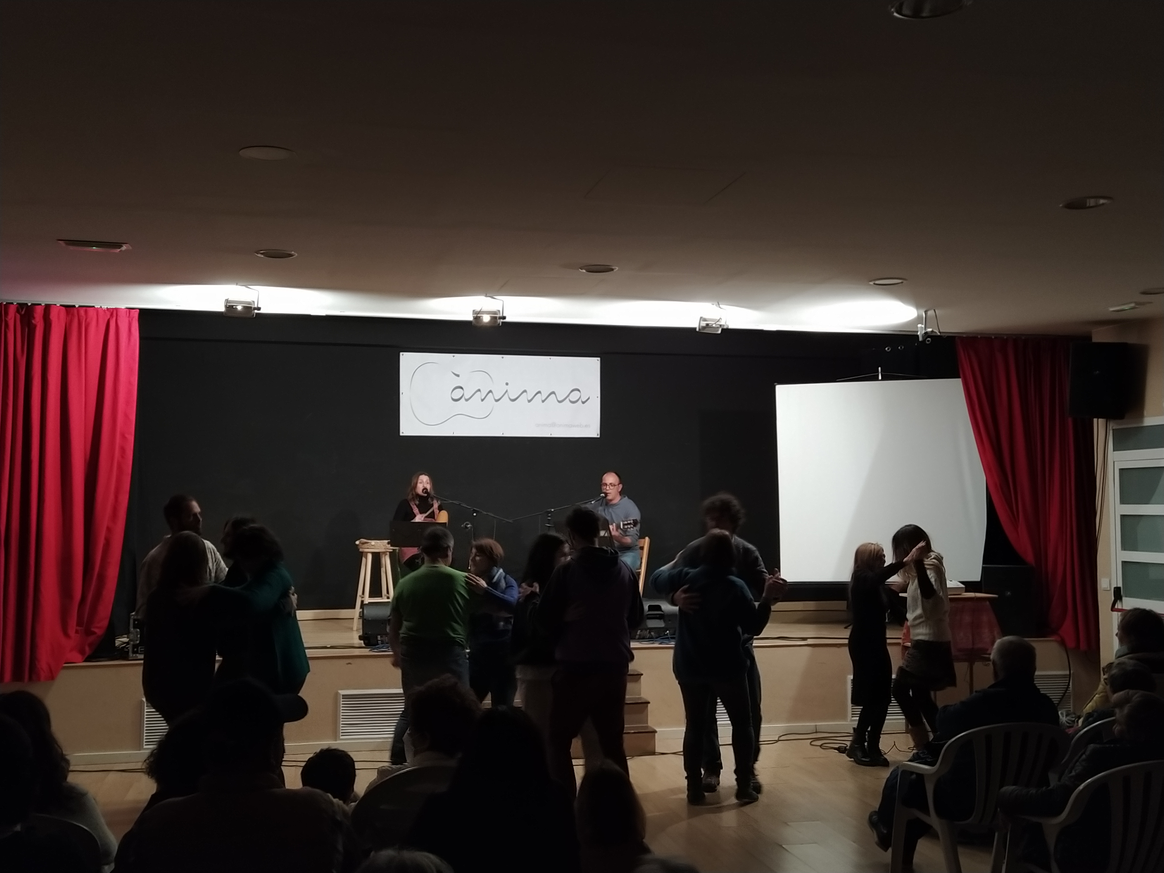 Foto concierto &Agrave;nima Olocau 2