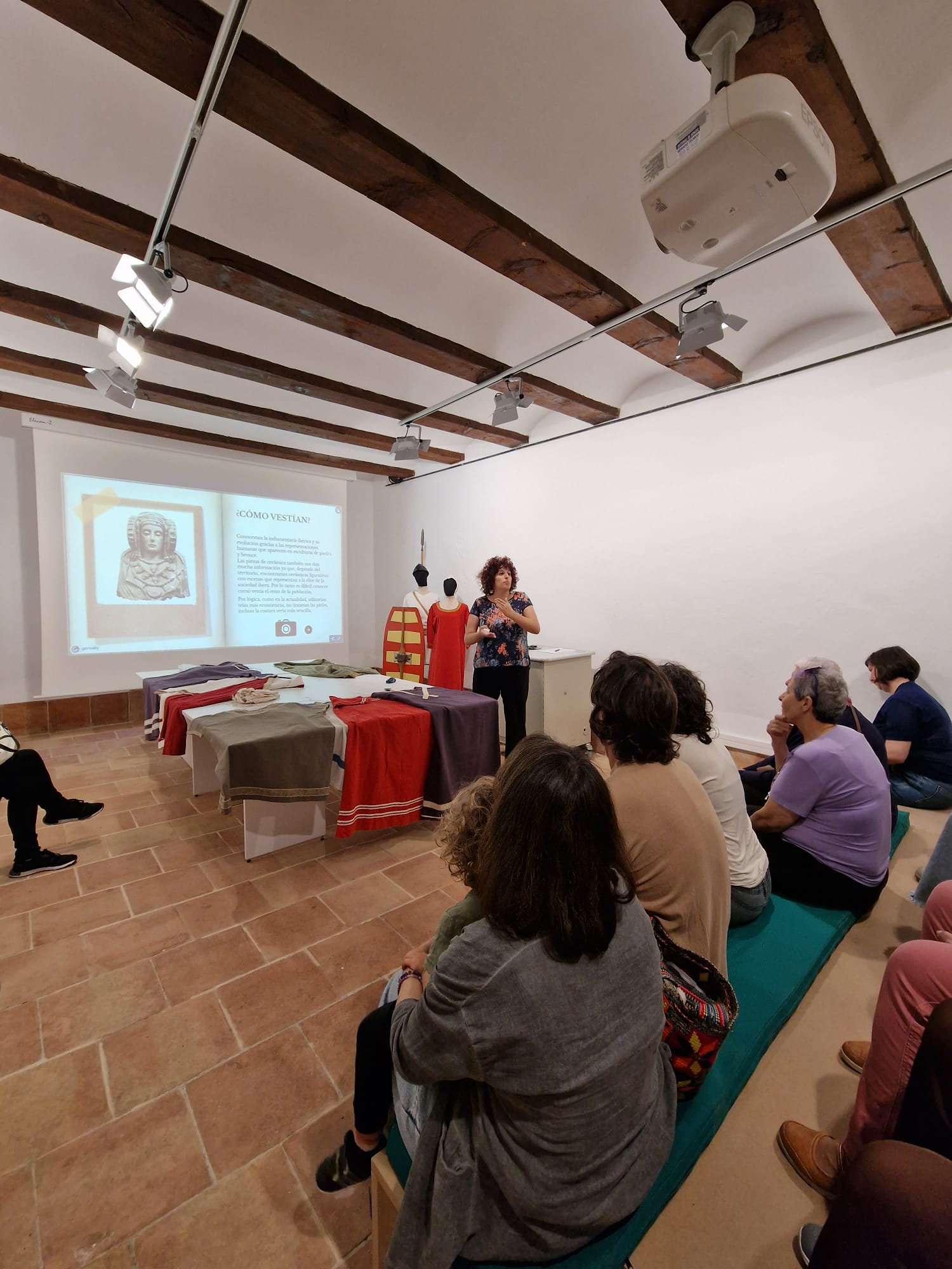 Taller indumentaria íbera (mayo 2023) Olocau