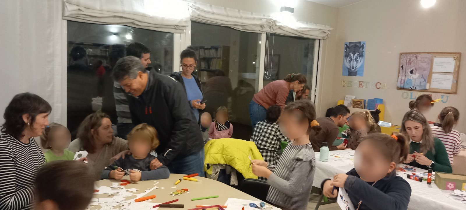Taller infantil de manualitats Els amics de Nadal Olocau 2