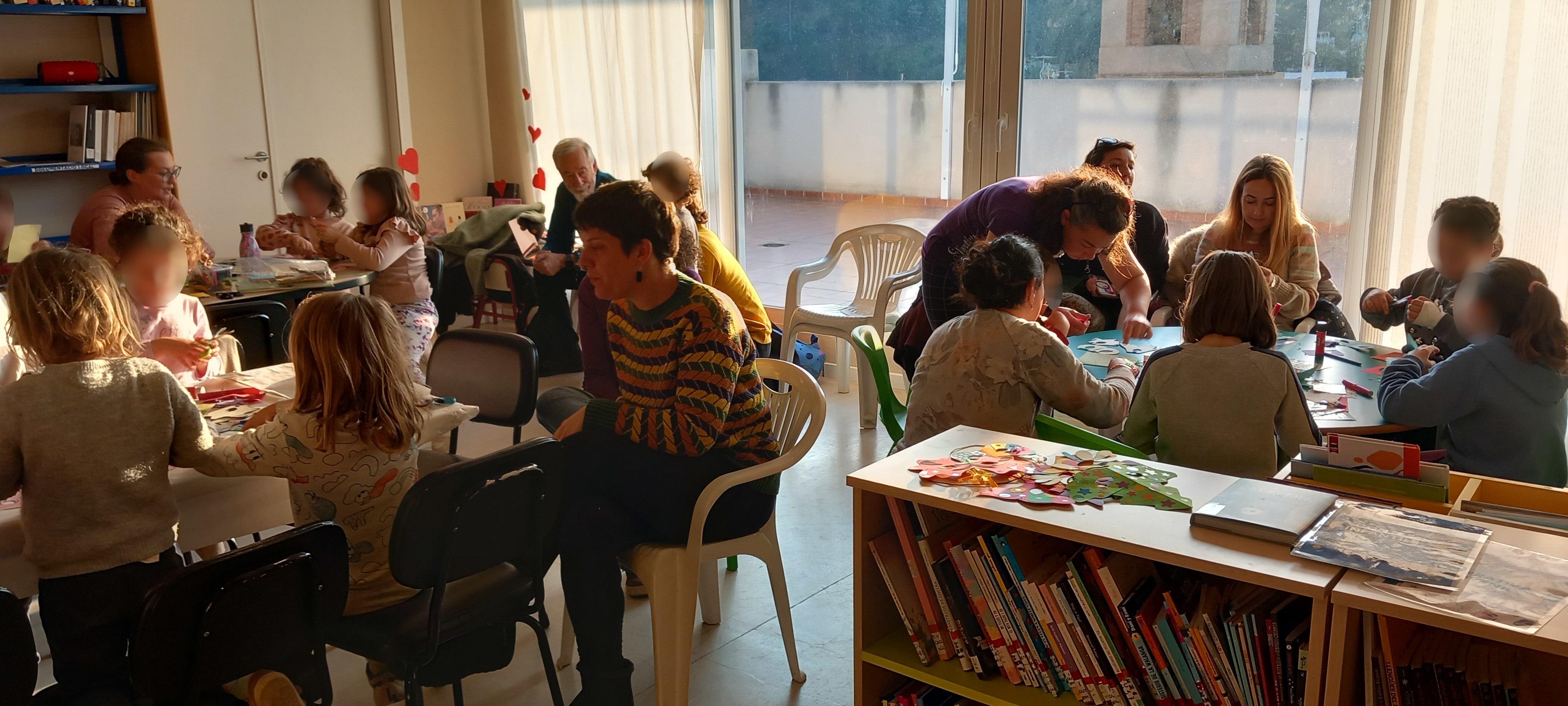 Taller antifaces Biblioteca Olocau