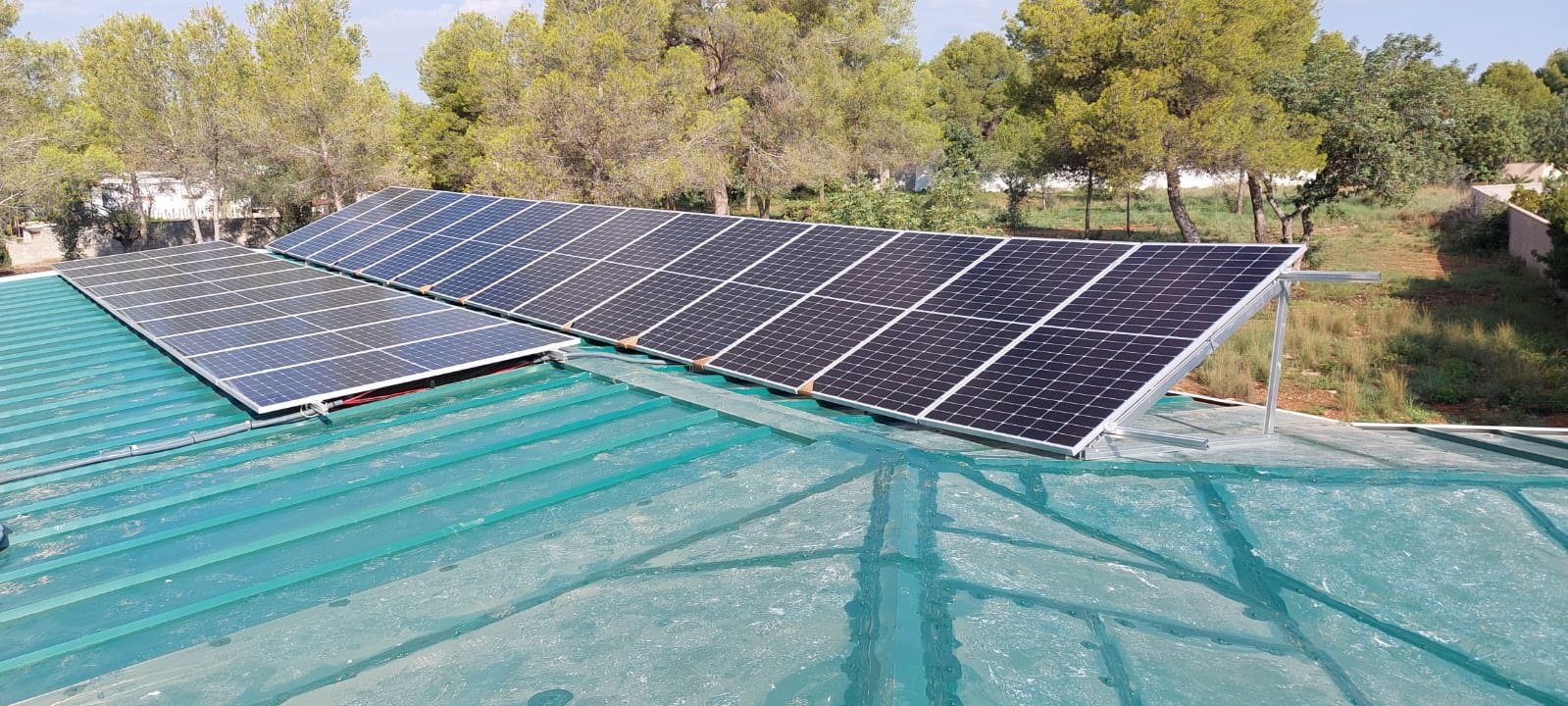 Foto placas solares 'Els Pins' Pedralvilla Olocau