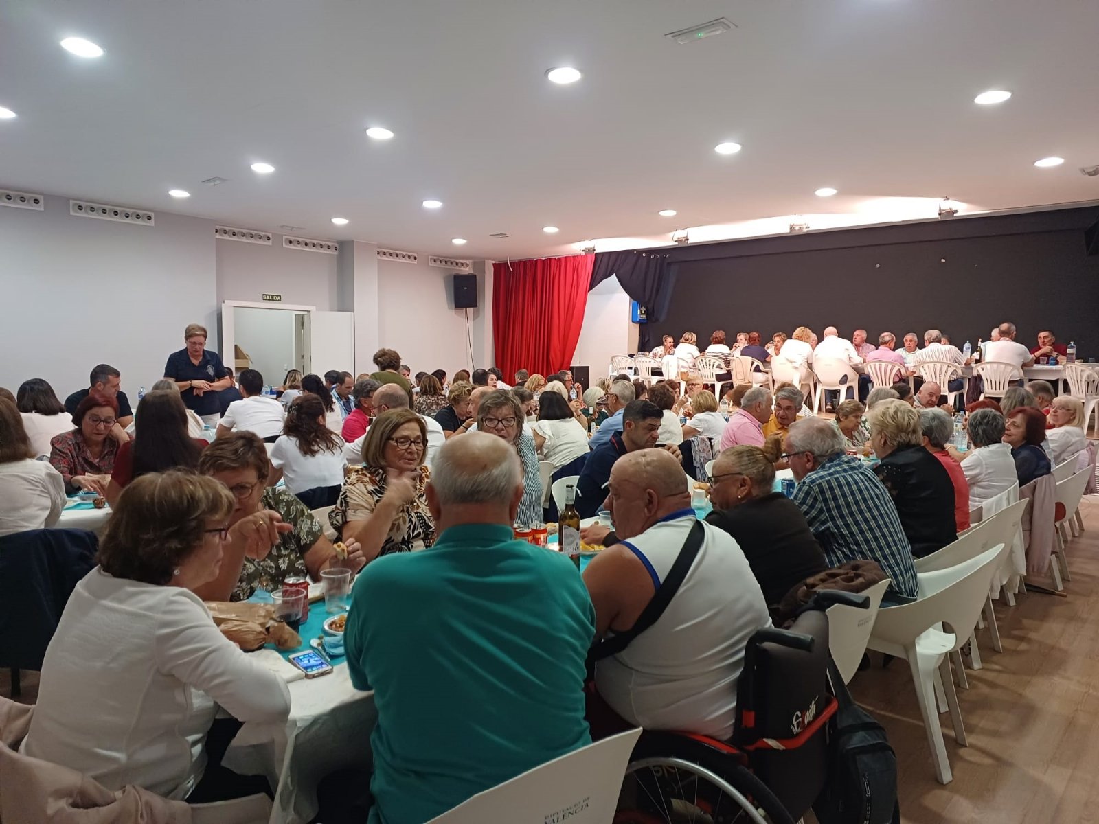 Cena de despedida del verano de la Cofrad&iacute;a de Nuestra Se&ntilde;ora del Rosario Olocau
