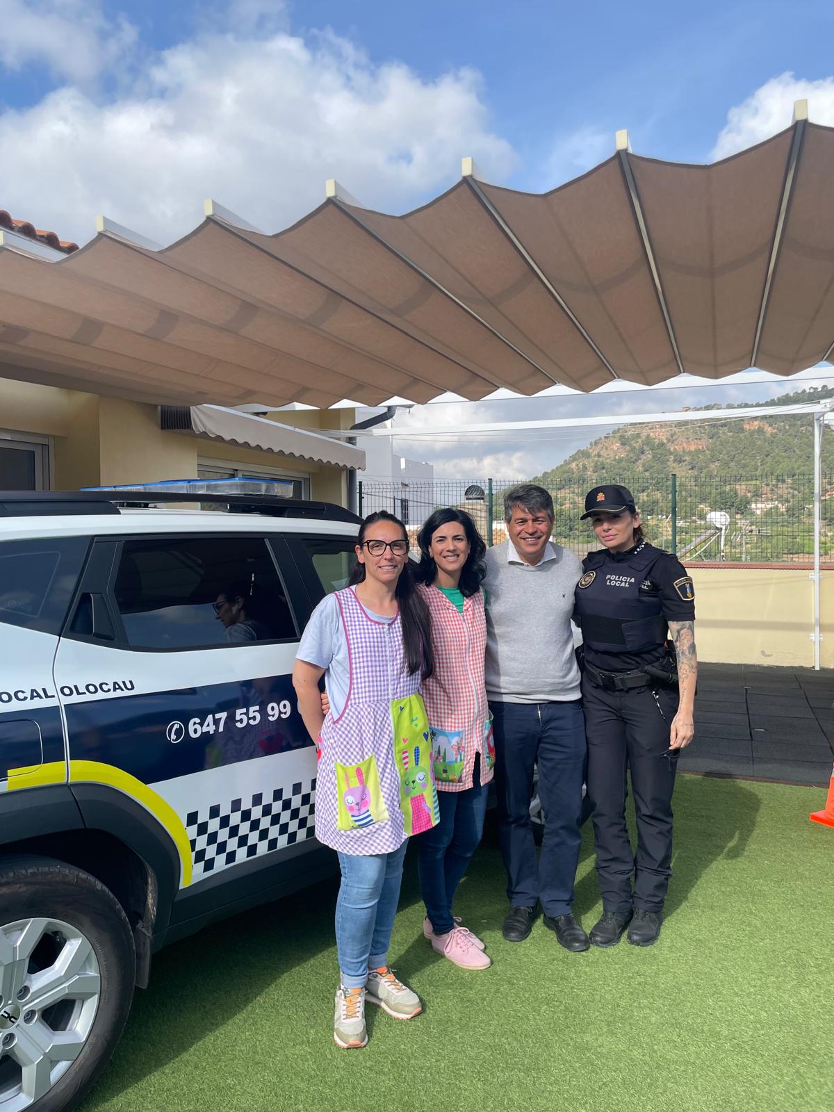 Visita de la Policia Local d'Olocau a l'Escola Infantil Municipal 1
