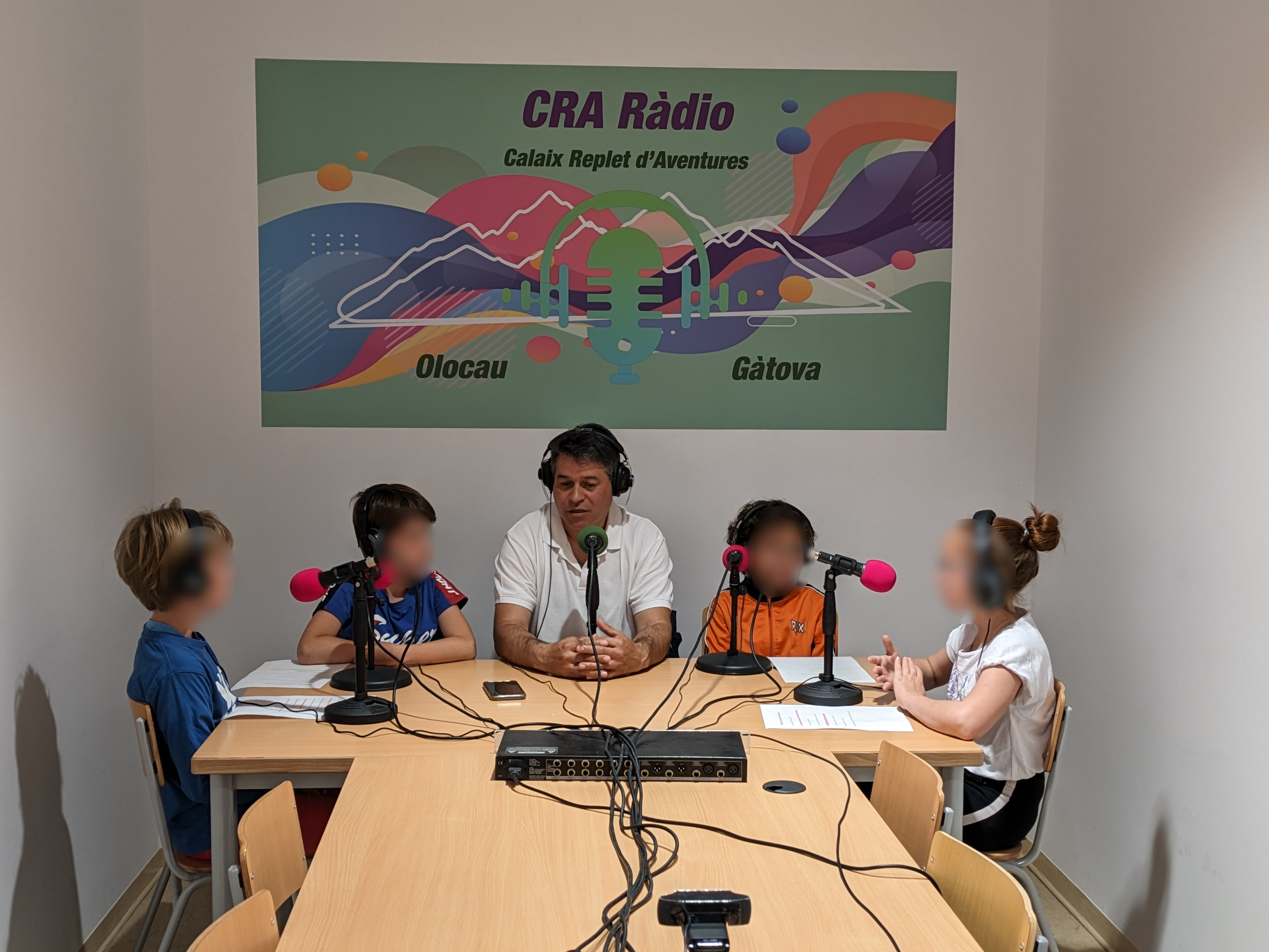 Entrevista Antonio Ropero en CRA R&agrave;dio (radio colegio)
