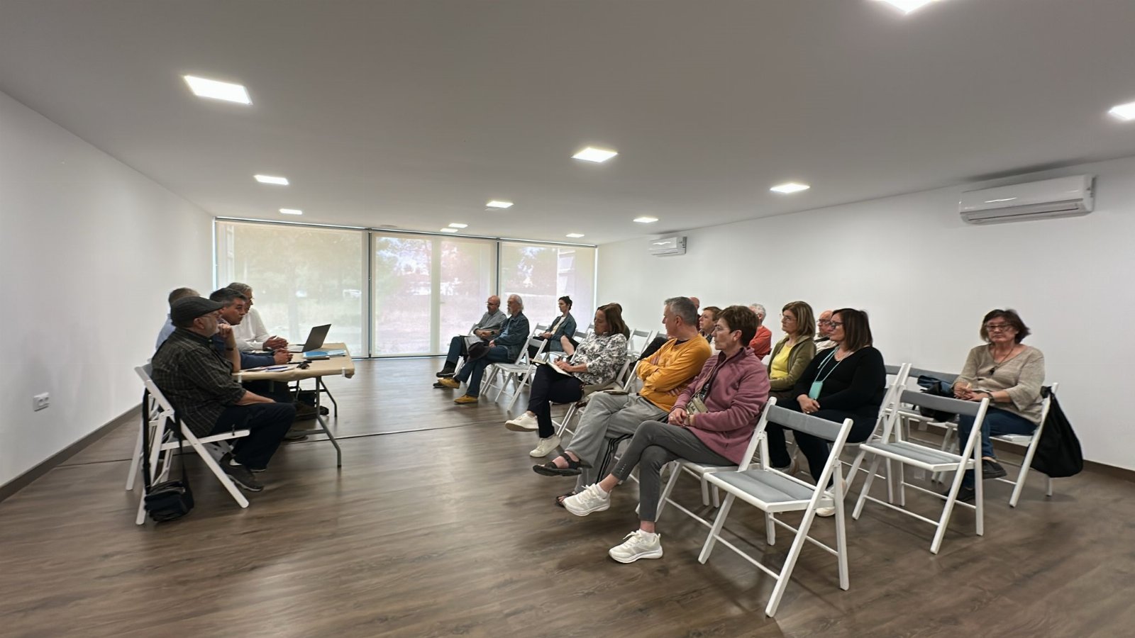 Sesi&oacute;n informativa sobre los planes de emergencias de Olocau 1
