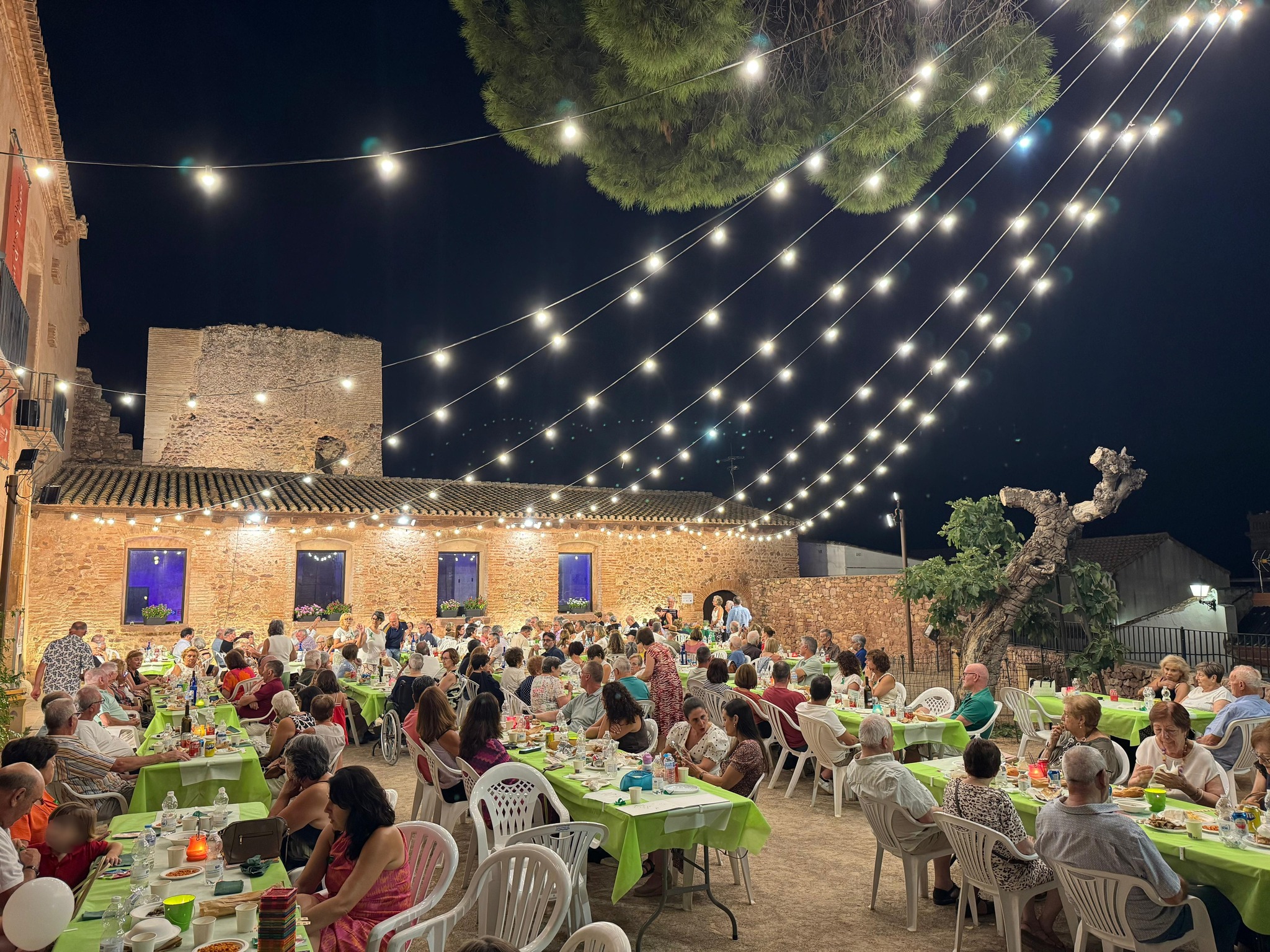 D&iacute;a Internacional de la Solidaridad Olocau 1