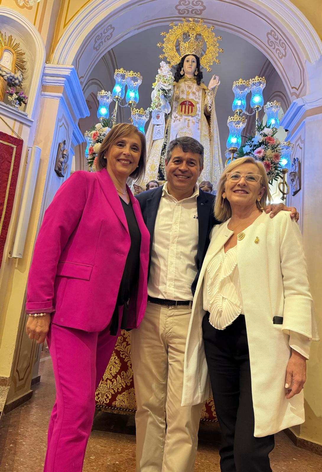 Foto procesi&oacute;n Virgen Merced G&aacute;tova Olocau 1