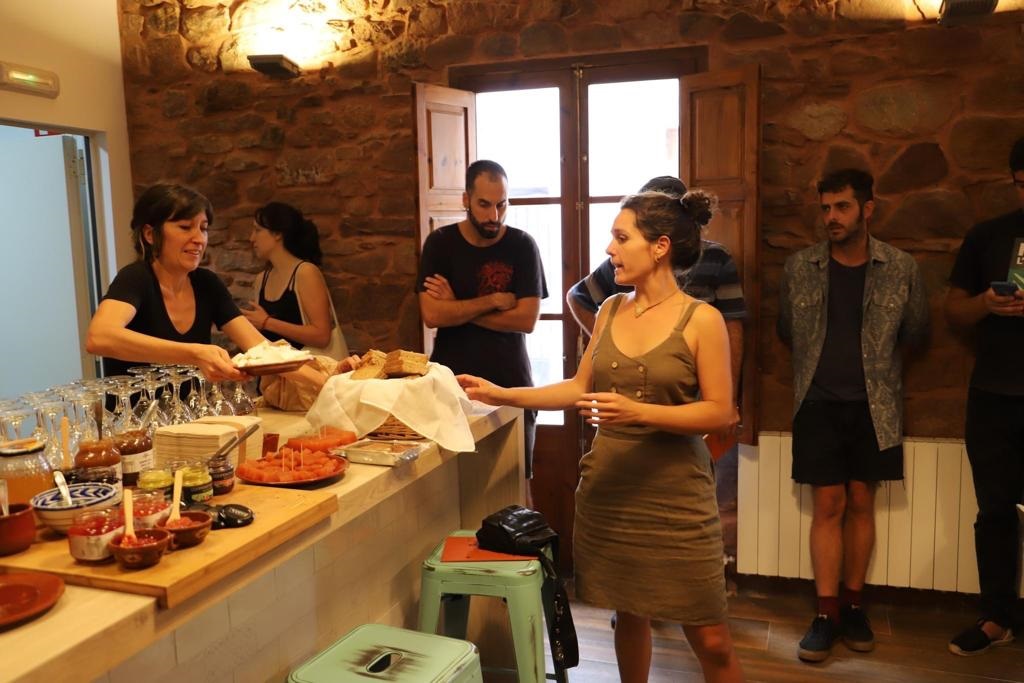 Foto presentaci&oacute;n Arrelaires Olocau 2