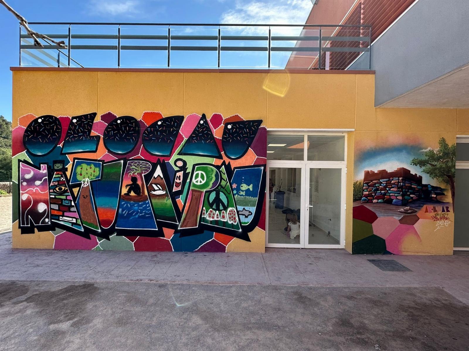 Taller de grafiti en el CRA Alt Carraixet - Col·legi Mestre Ferran Zurriaga Olocau 1
