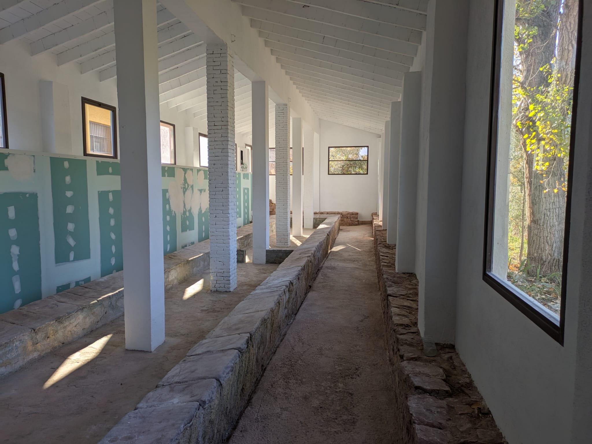 Firma segunda fase obras de acondicionamiento y habilitaci&oacute;n Lavadero Olocau 2