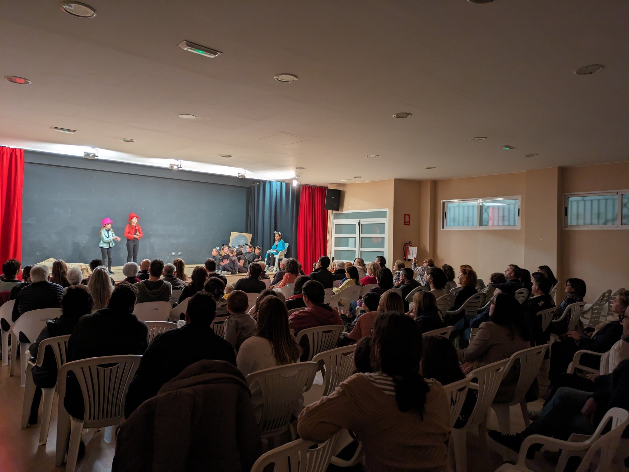 Muestra Día Internacional del Teatro 2024 Olocau - 1