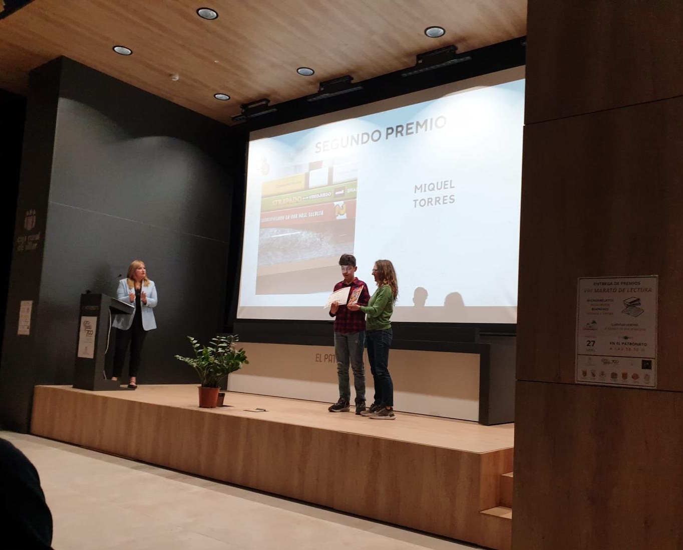 Entrega de premios VIII Marat&oacute;n de Lectura Olocau