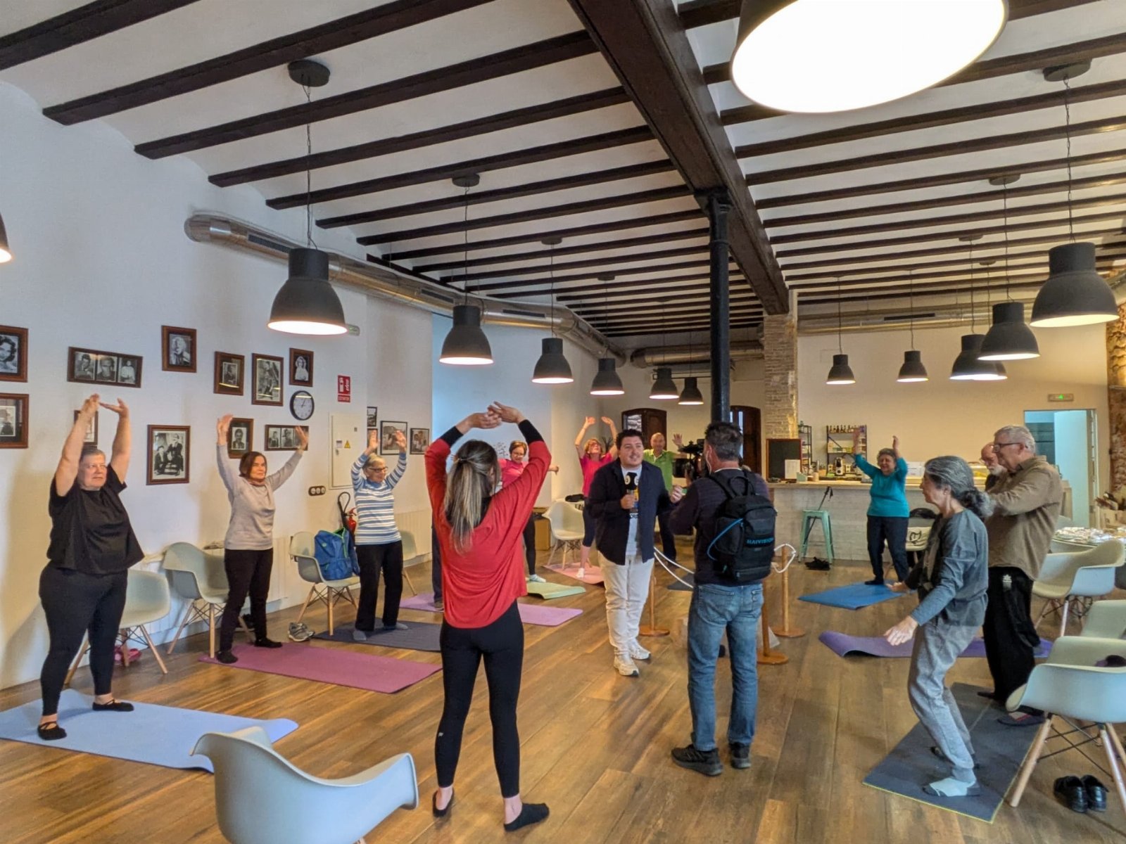 Participació del grup de Txi Kung d'Olocau en el programa 'Connexió Comunitat Valenciana' d'À Punt 1