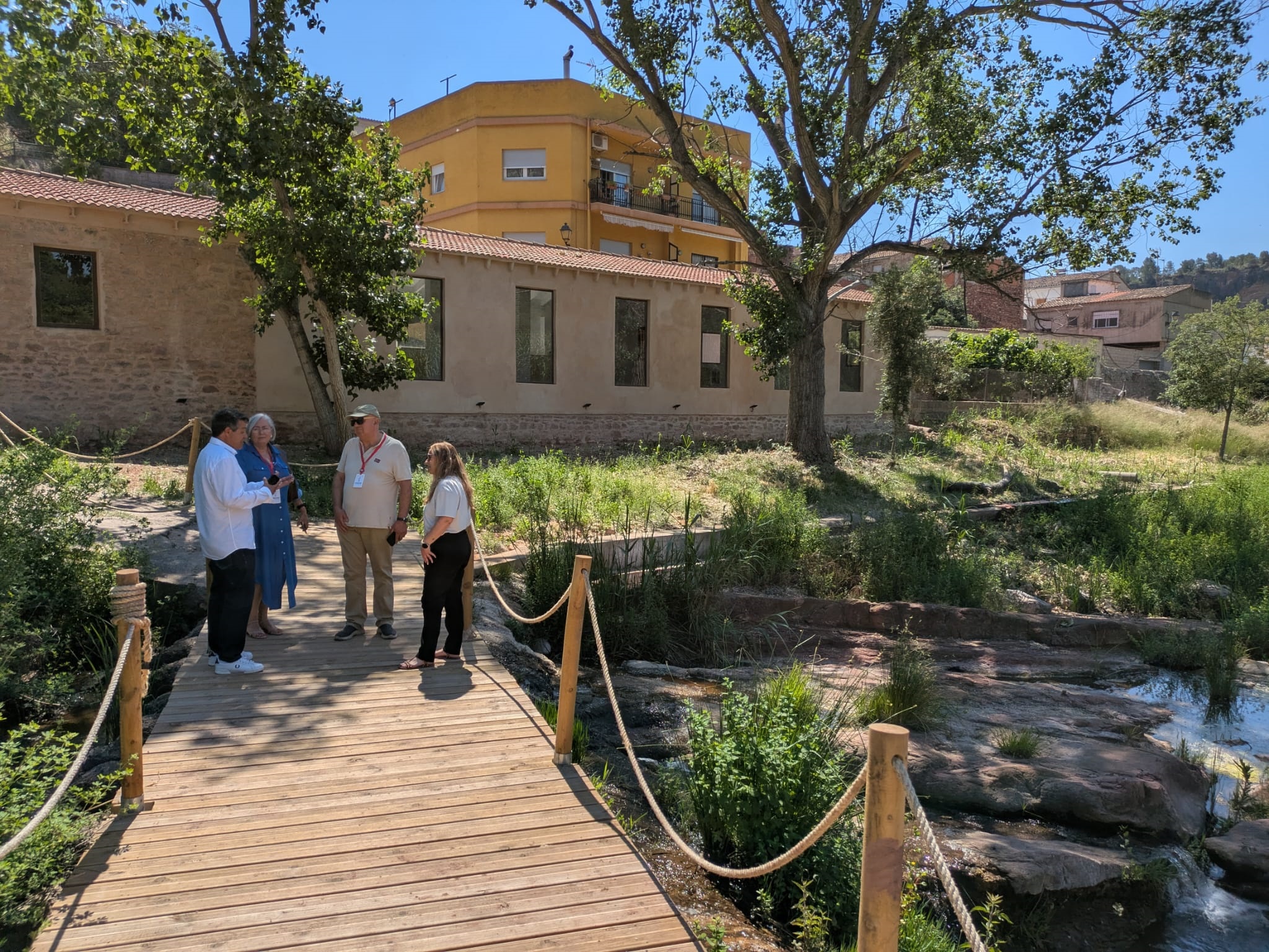 Visita jurado Viles en Flor 2025 Olocau 1