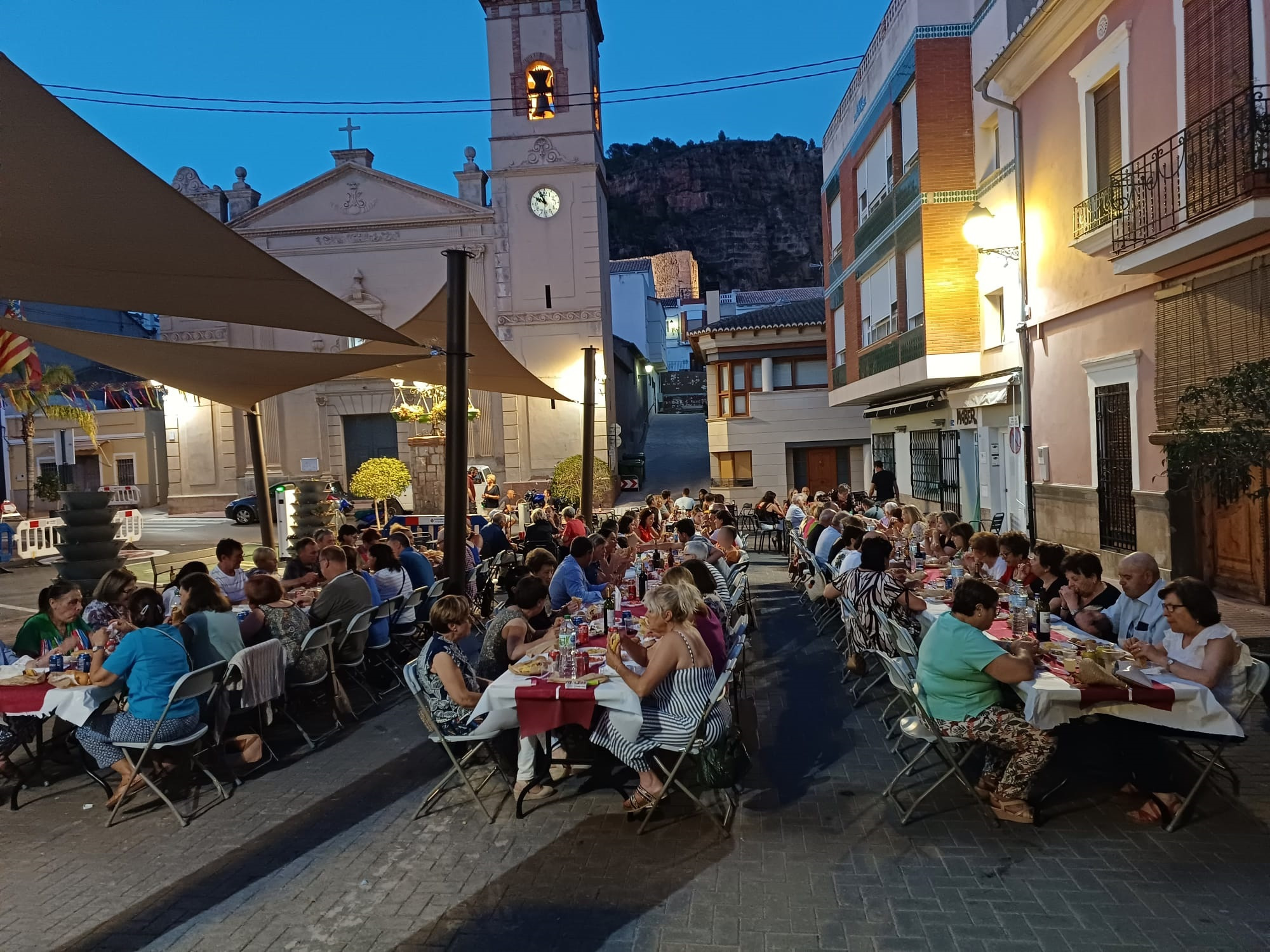 Cena de Verano Amas de Casa de Olocau 1